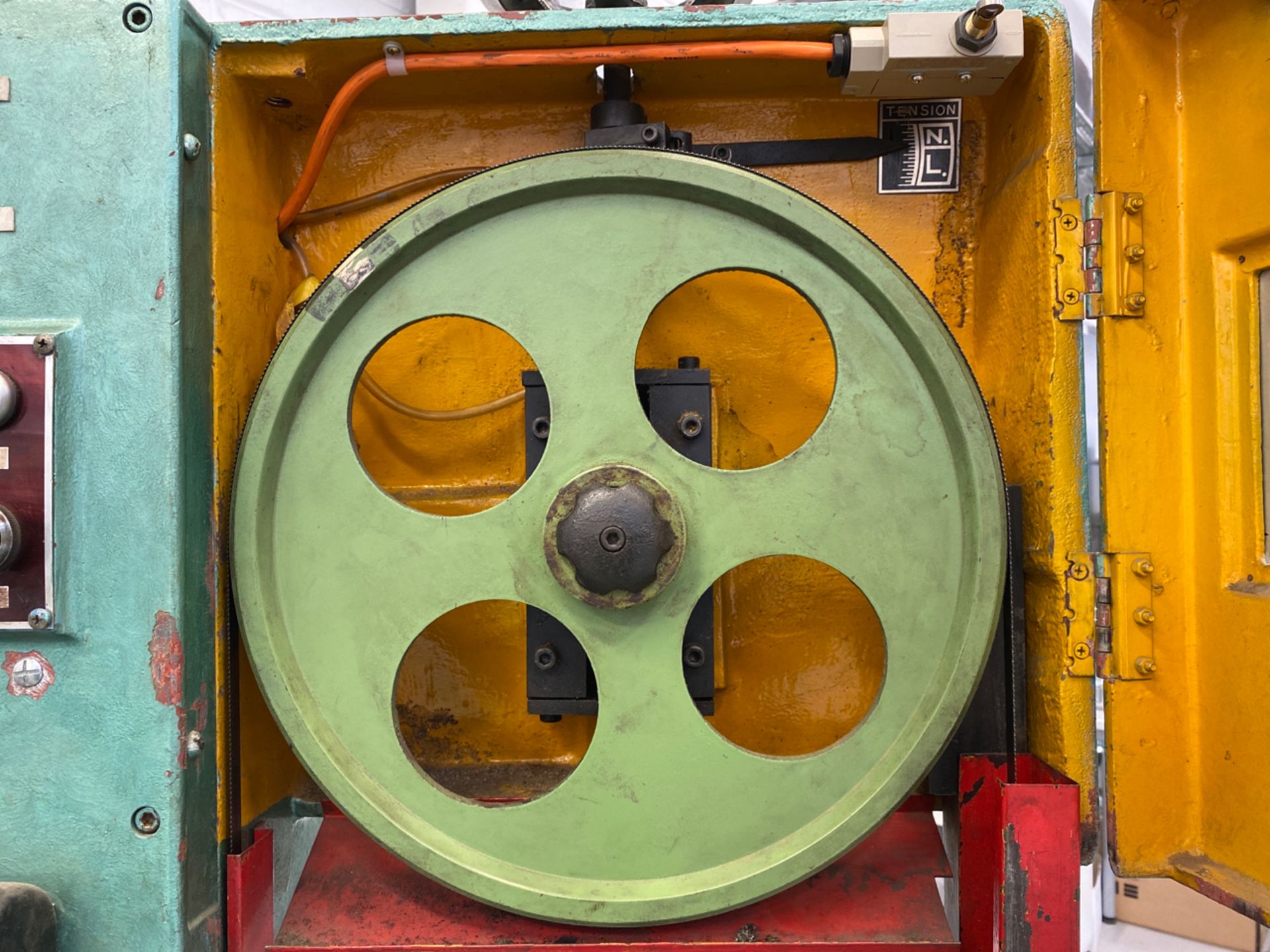 Addison Jubilee VBS 400 Vertical Variable Speed Bandsaw (Direct from Tresham College) - Image 11 of 11