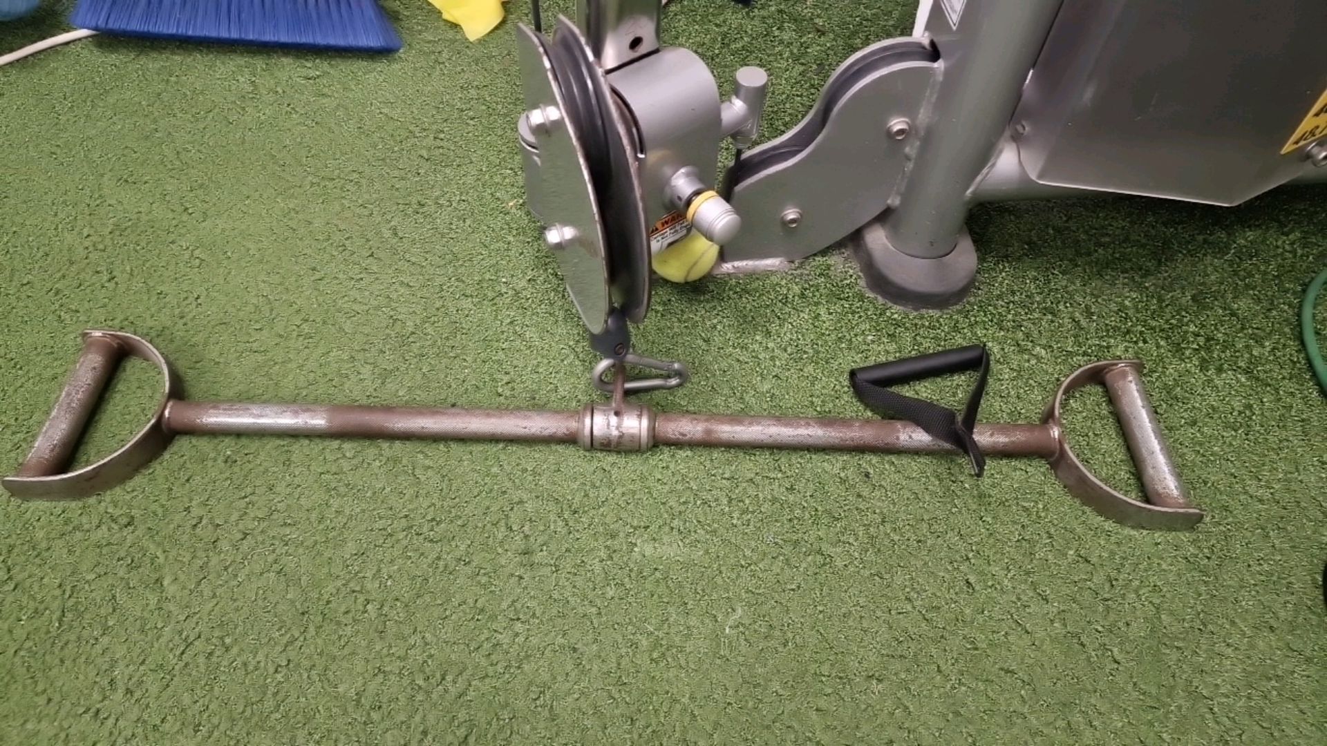 Life Fitness Dual Adjustable Pulley - Image 3 of 11