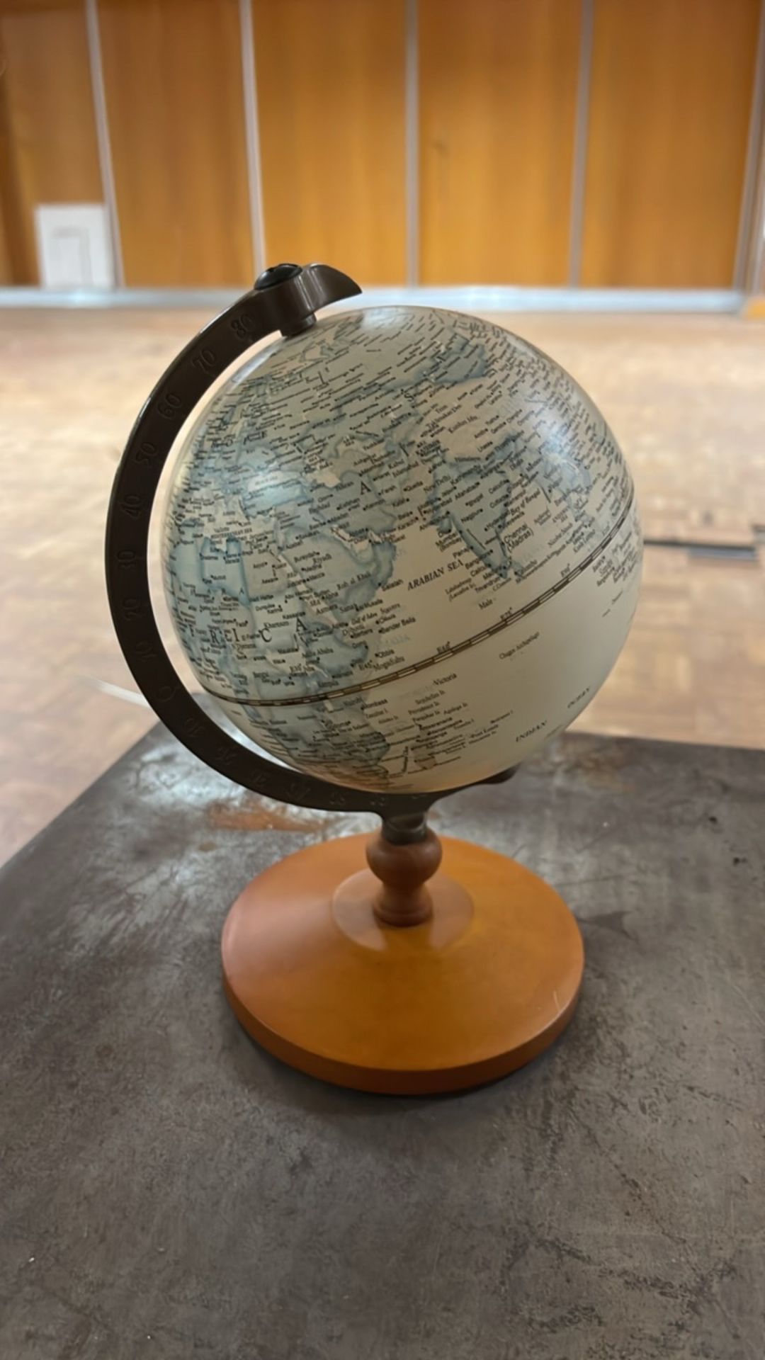 Globes x2 - Image 4 of 5