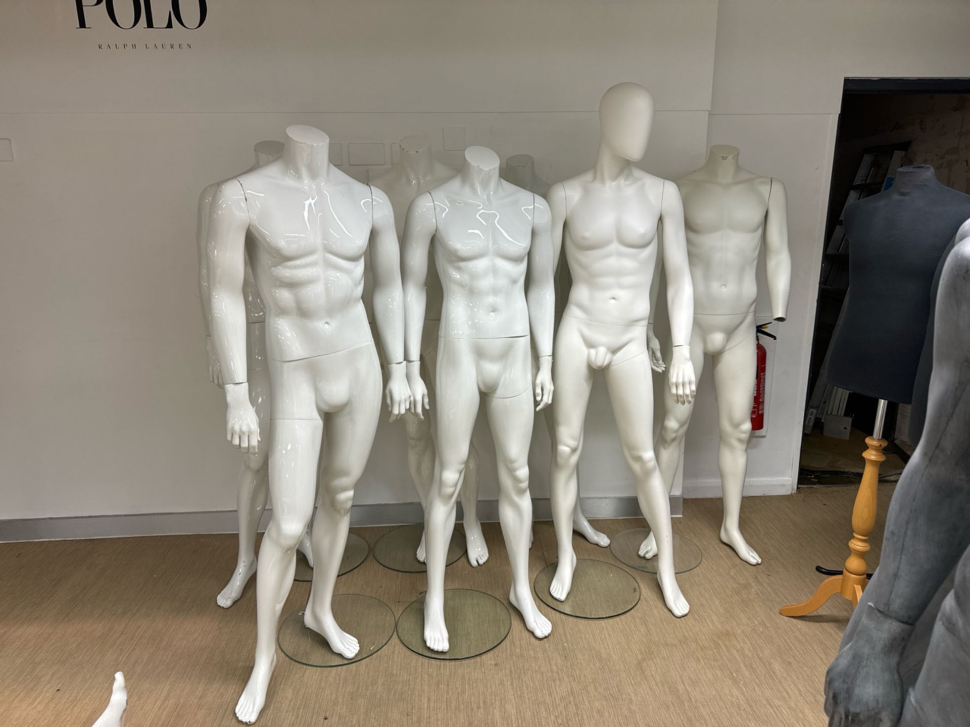 White Male Mannequins x7 - Image 2 of 3