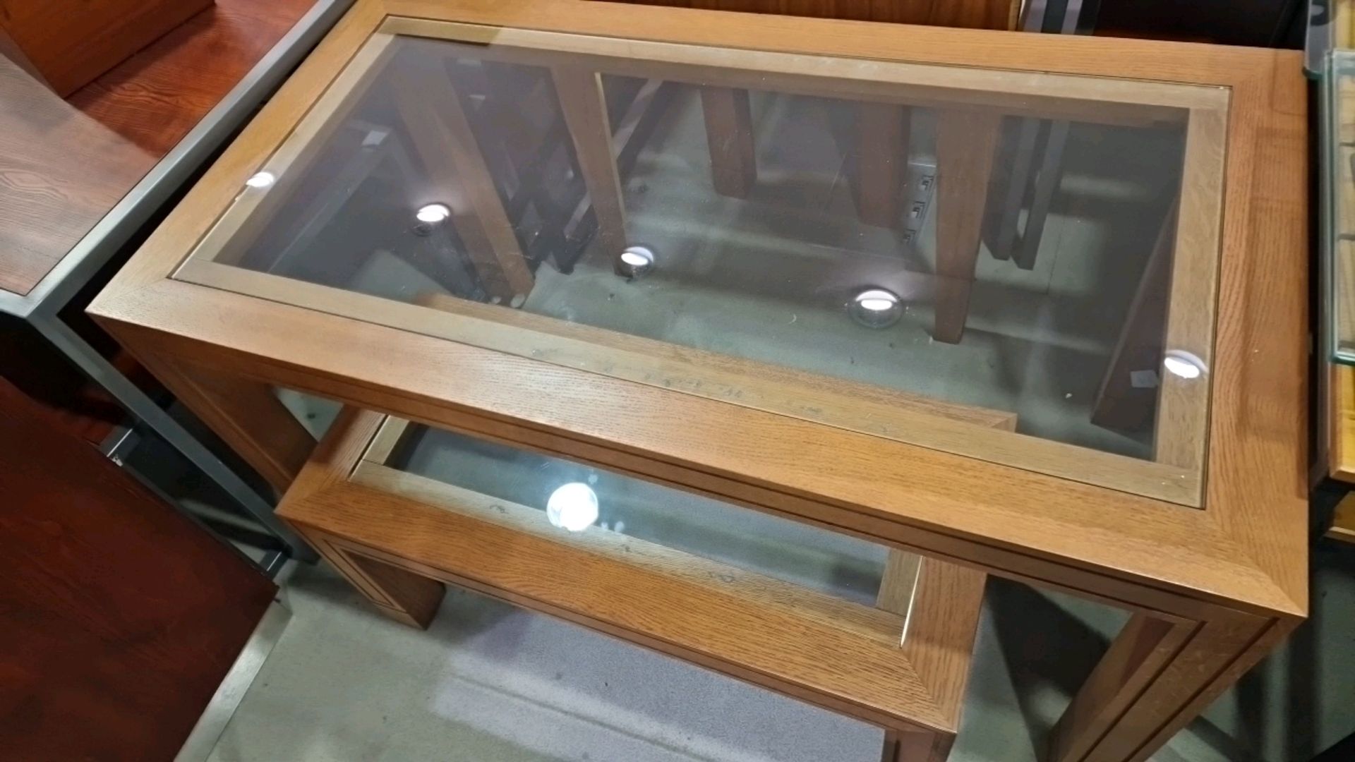 Set Of 3 Display Tables - Image 2 of 6