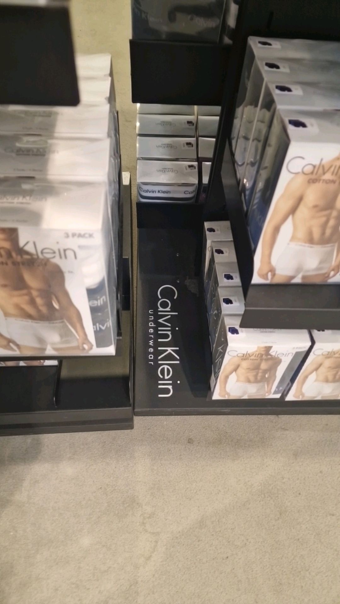 Calvin Klein Display x2 - Image 4 of 4