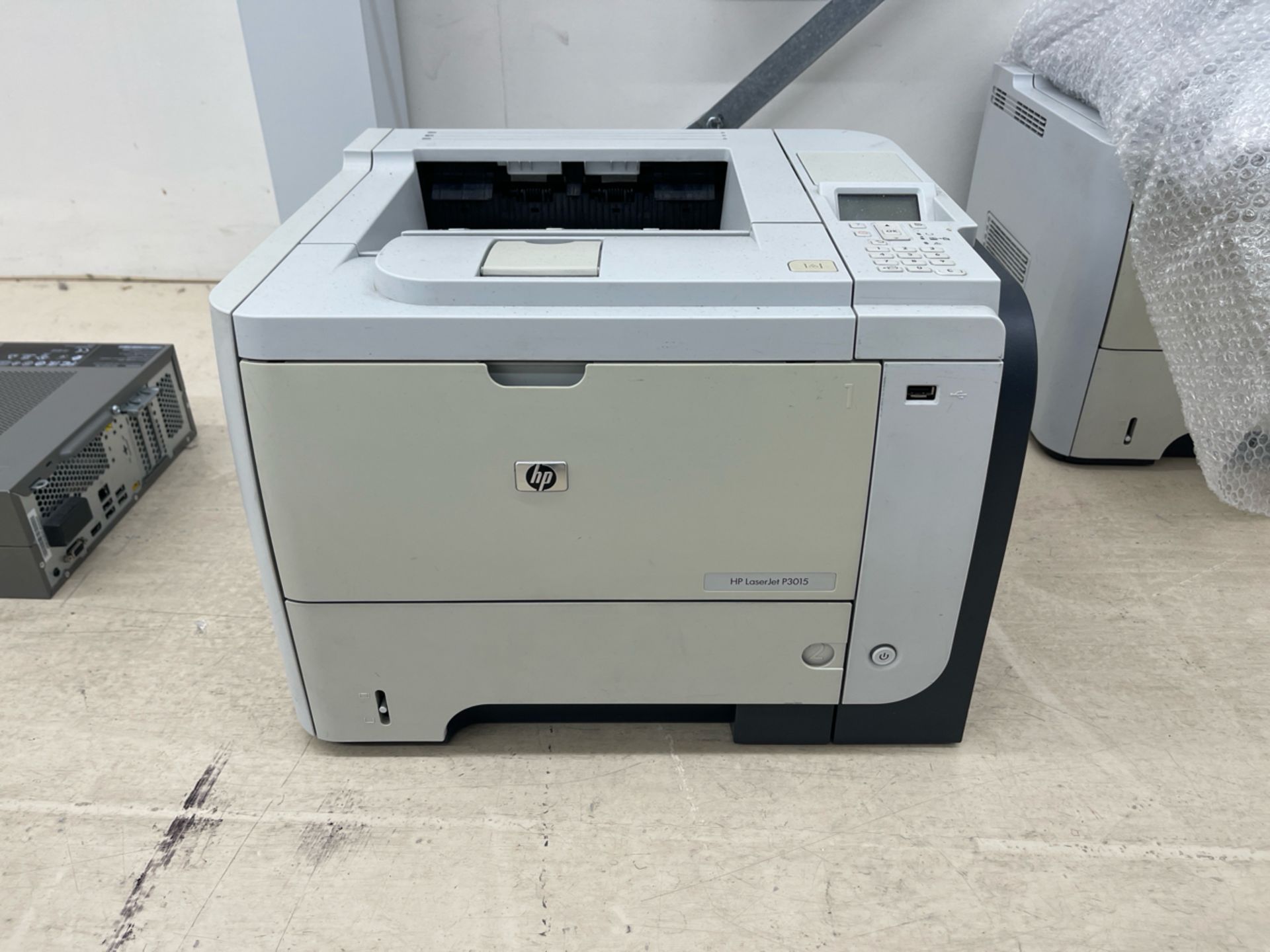 HP Laserjet Printer P3015 x 6