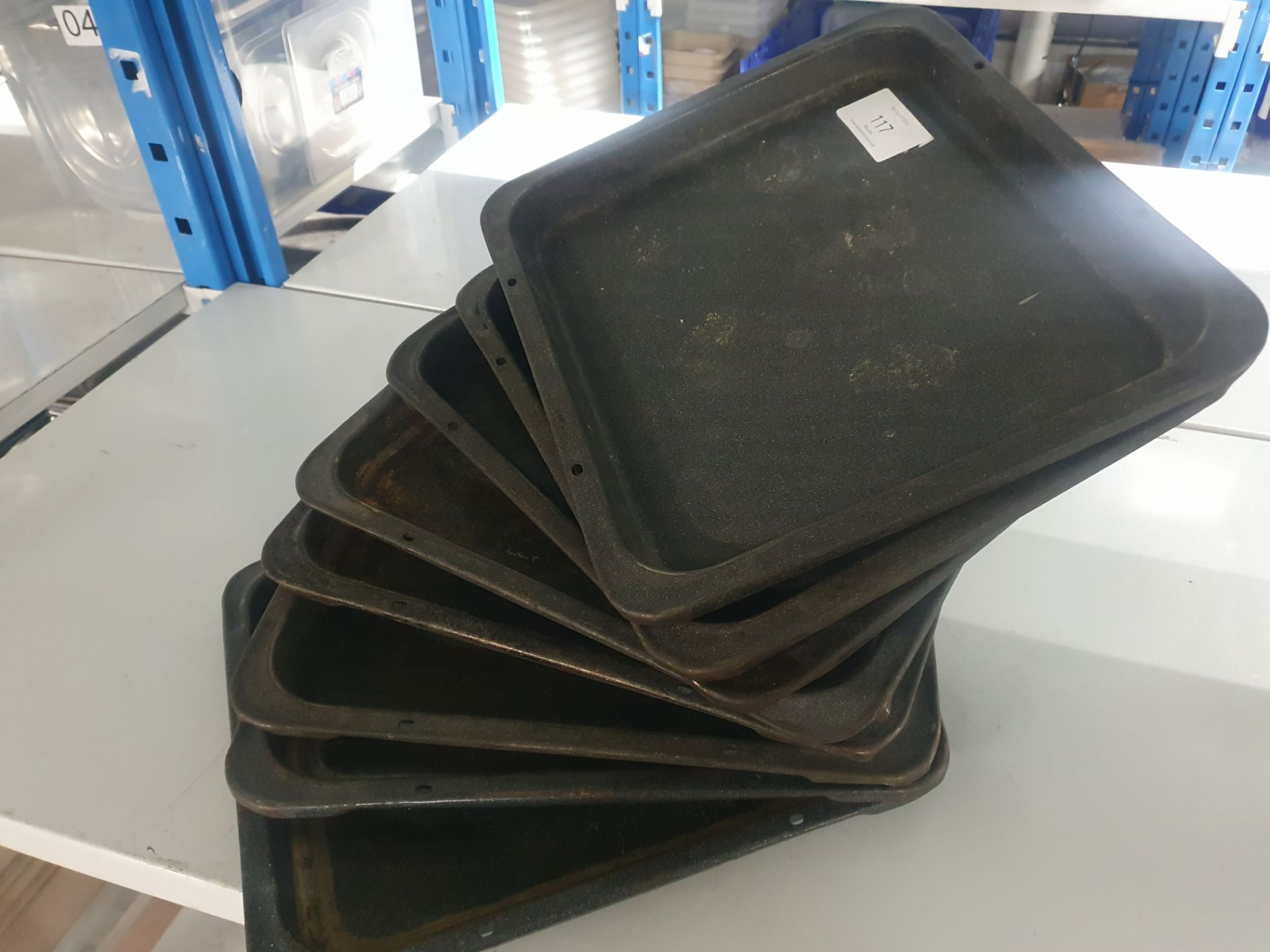 8 x cast MeryChef baking trays