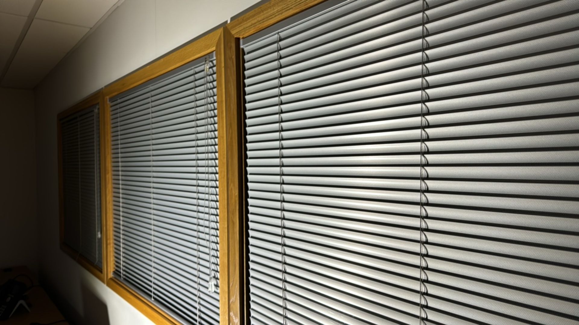 Window Blinds x3 - Image 4 of 4