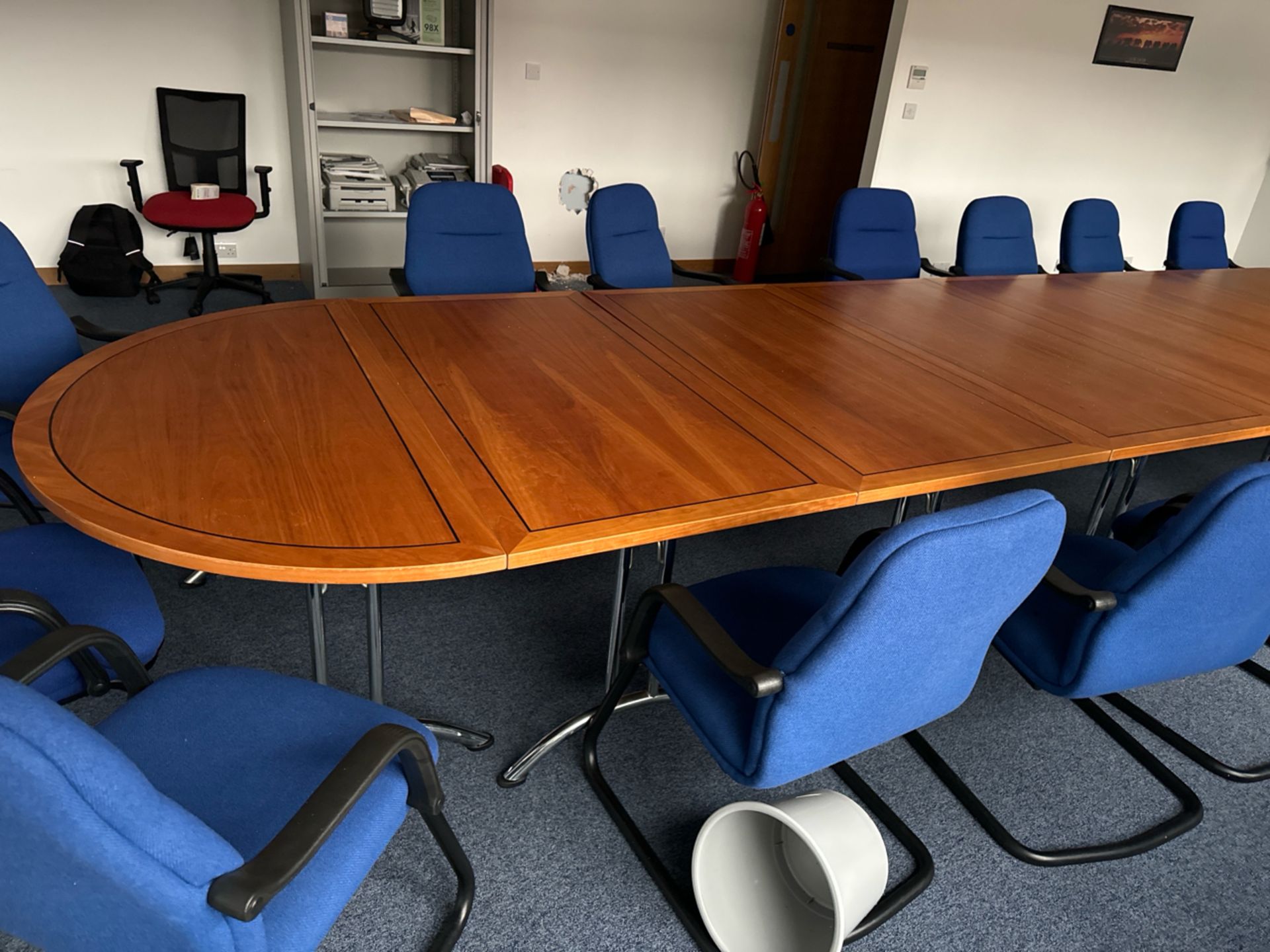 Conference Table & Chairs - Image 3 of 6