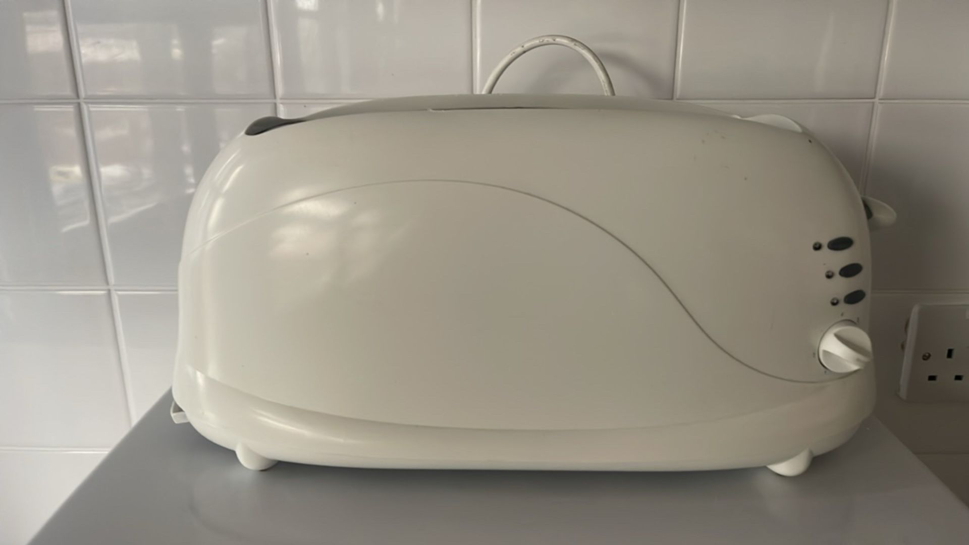 Microwave, Toaster & Blender - Image 3 of 4