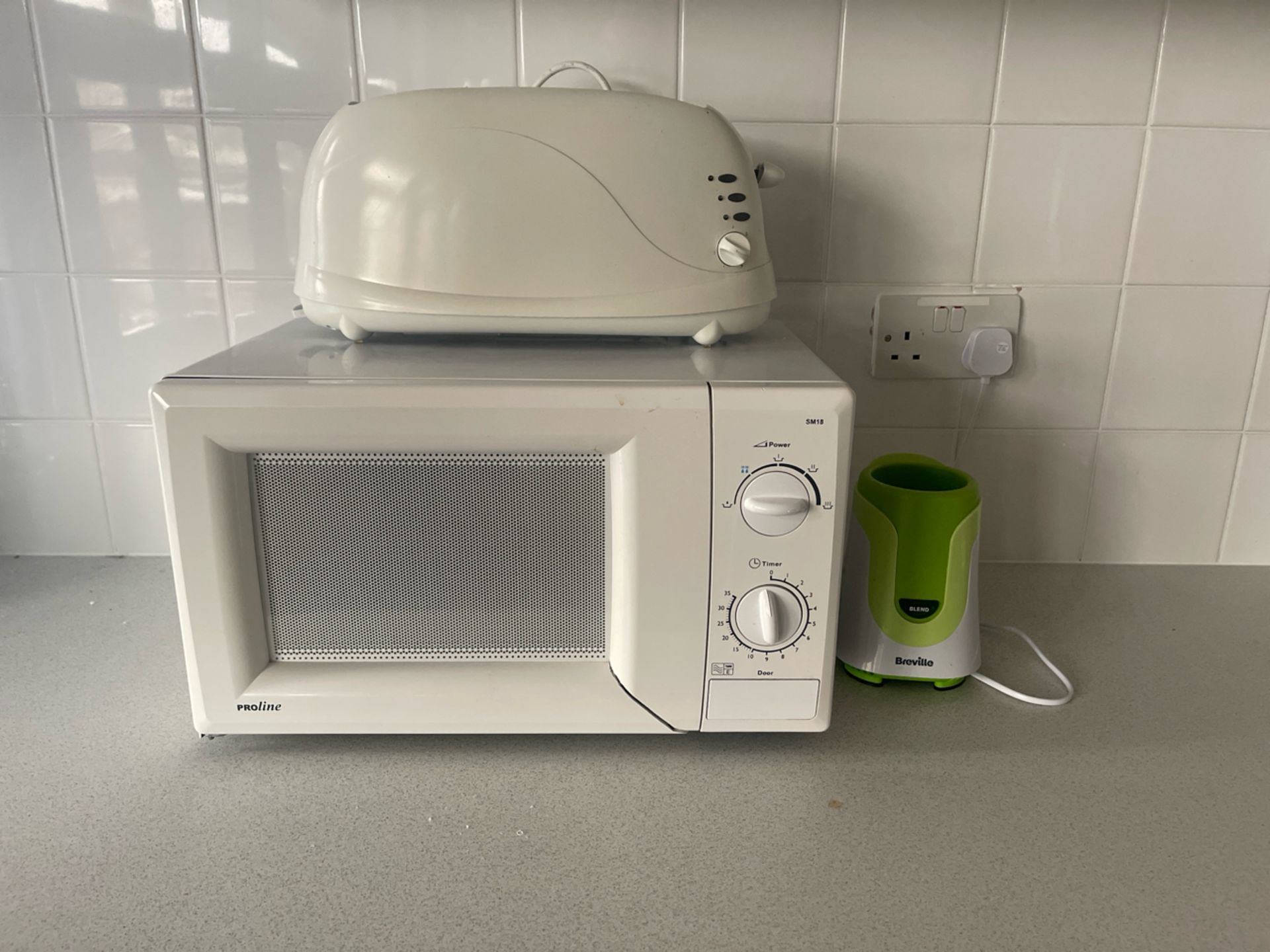 Microwave, Toaster & Blender