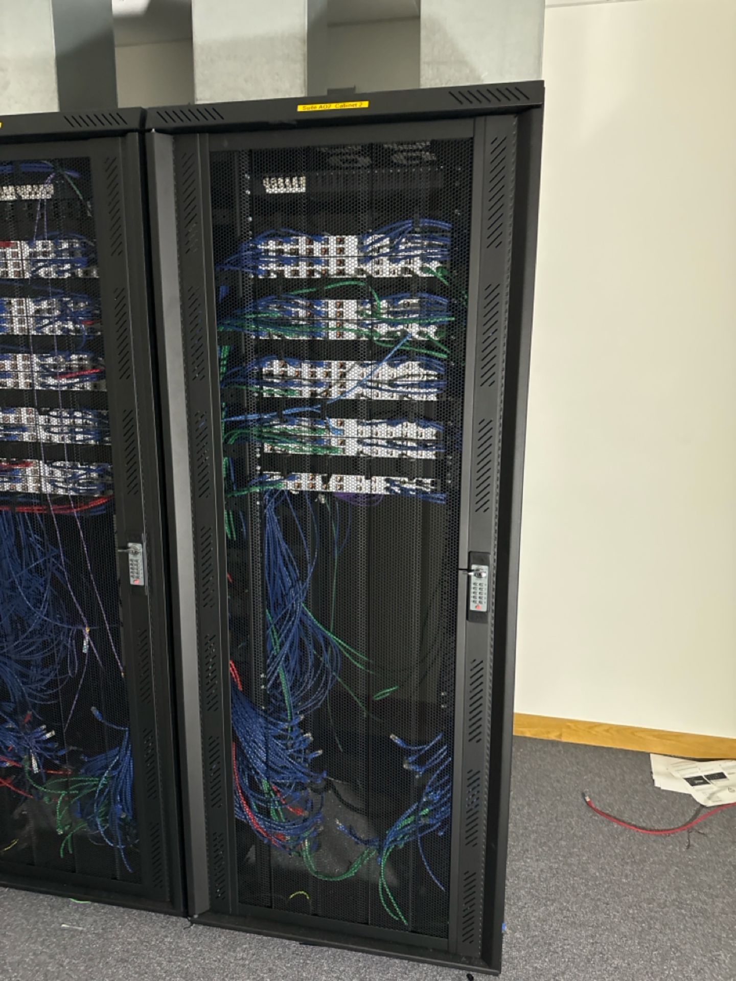 Black Server Cabinet - Image 3 of 3