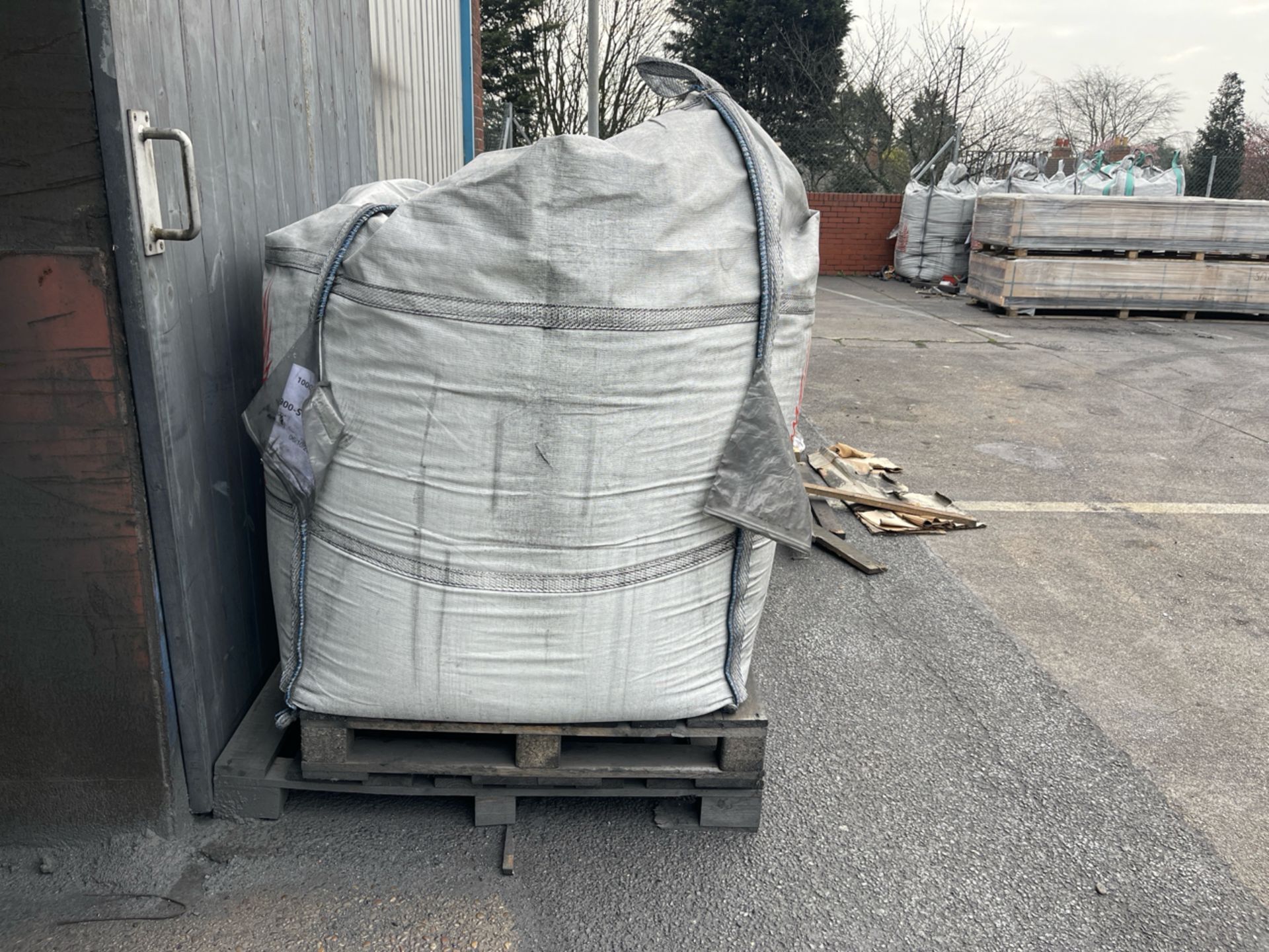 Pallet of 200 x 1 Tonne Sacks