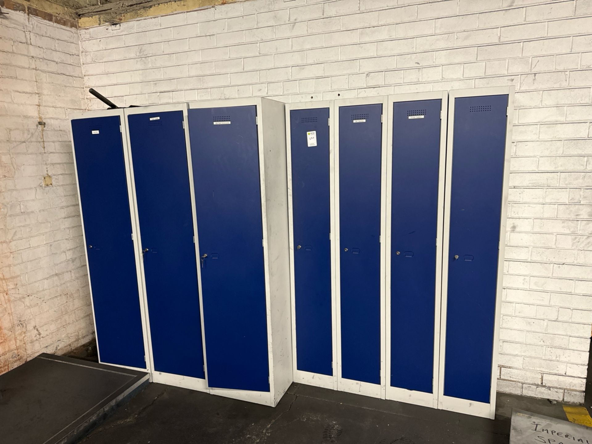 7 Lockers - NO RESERVE