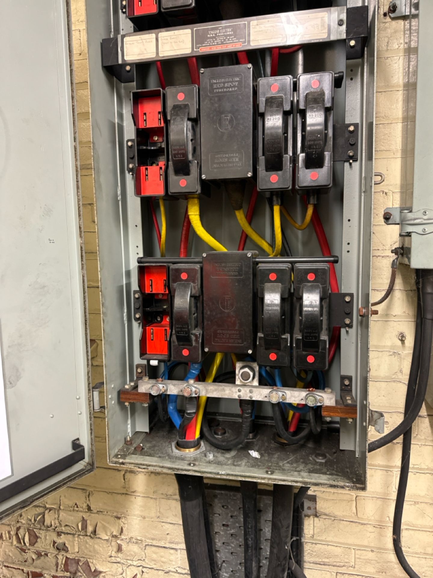 Red Spot - Heavy Duty Fuse Board - Image 6 of 6