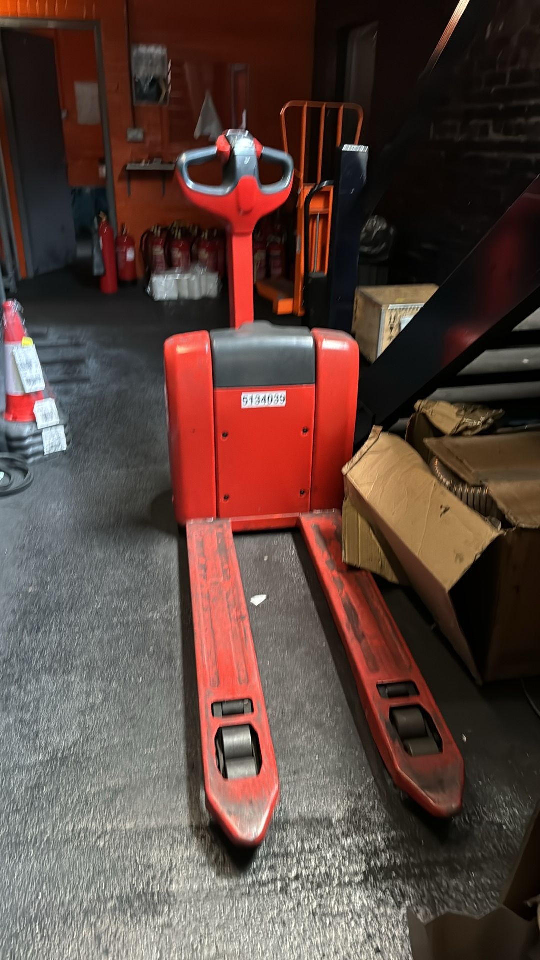 2021 - LINDE, MT15 Electric Pallet Truck - Bild 4 aus 4