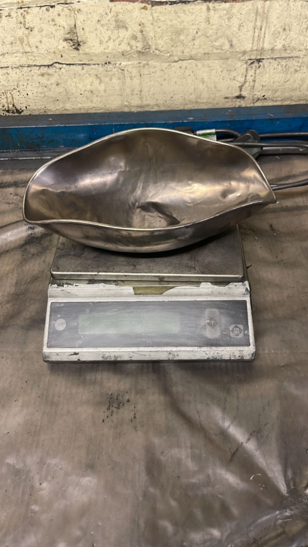 Precisa Weighing Scales - Image 2 of 5