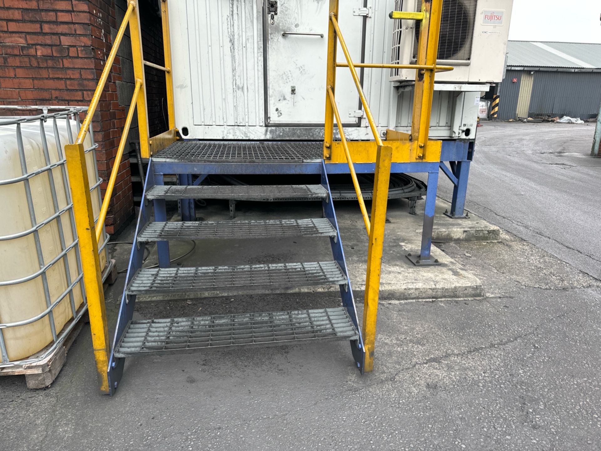 Air conditioned Raised Mobile Office / Cabin - Image 9 of 19