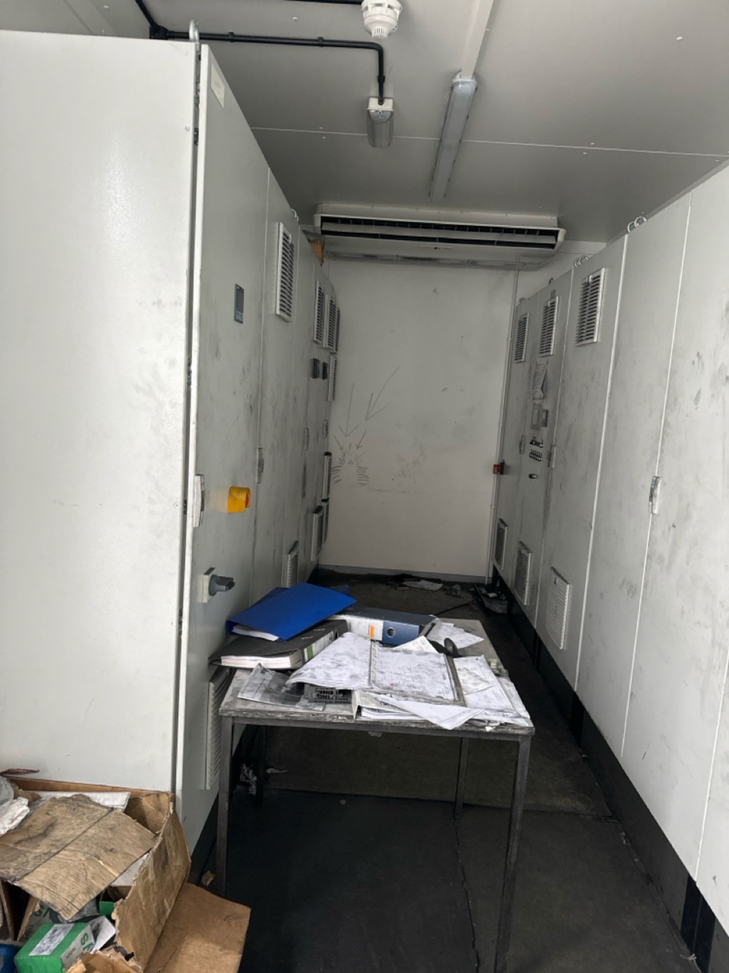 Air conditioned Raised Mobile Office / Cabin - Image 17 of 19