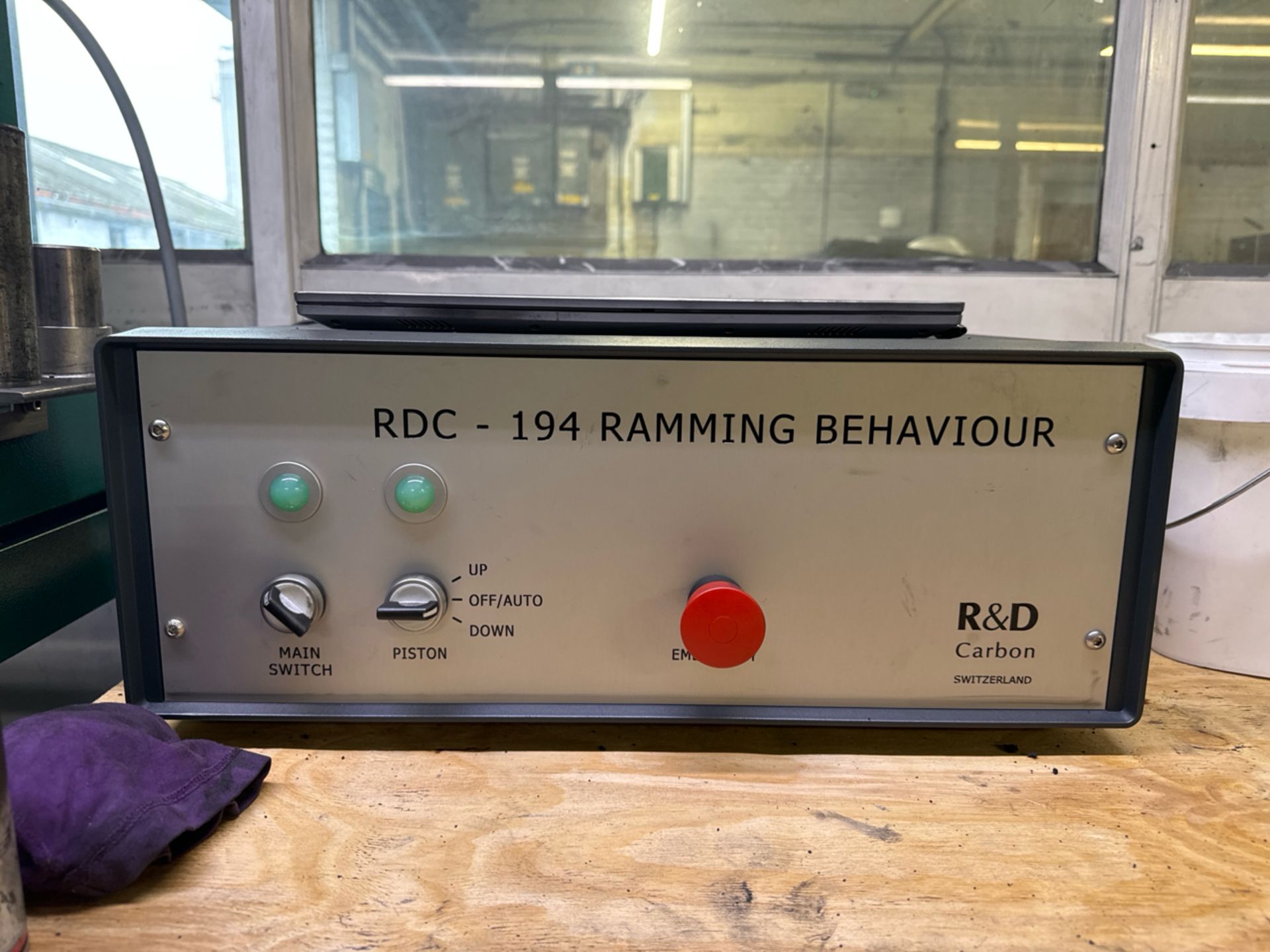 Carbon Ramming Behaviour RDC-194 - Bild 5 aus 7