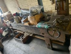 Workbench with vice - NO RESERVE