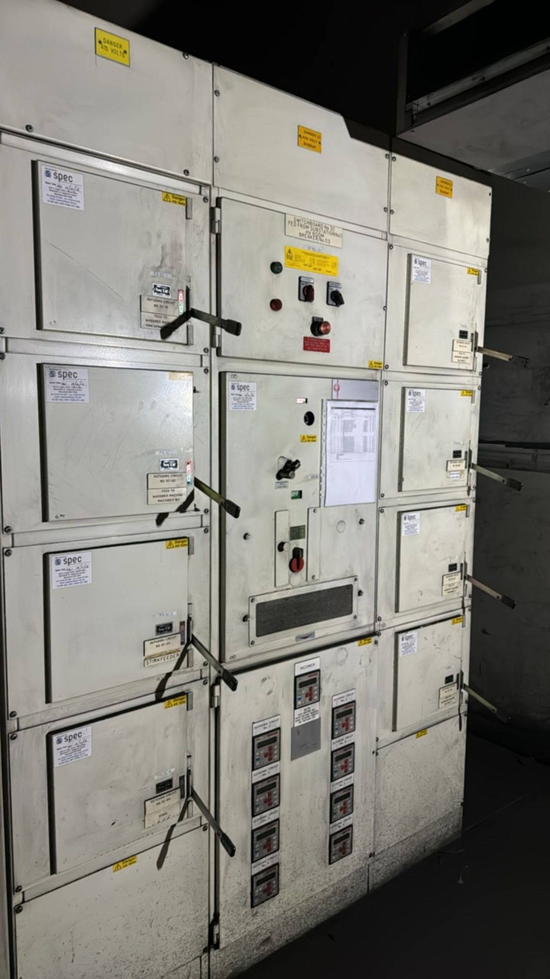 Low Voltage Switchgear Distrubution - Image 5 of 8