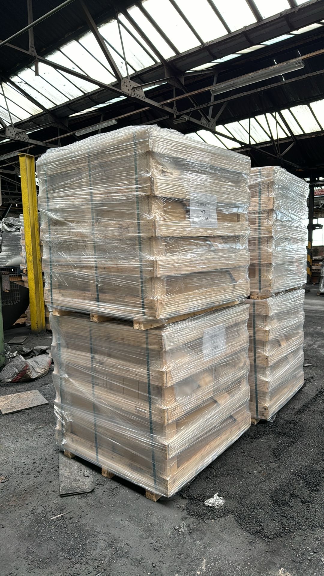 4 x pallets of HCB - Ramming Paste - Image 4 of 4