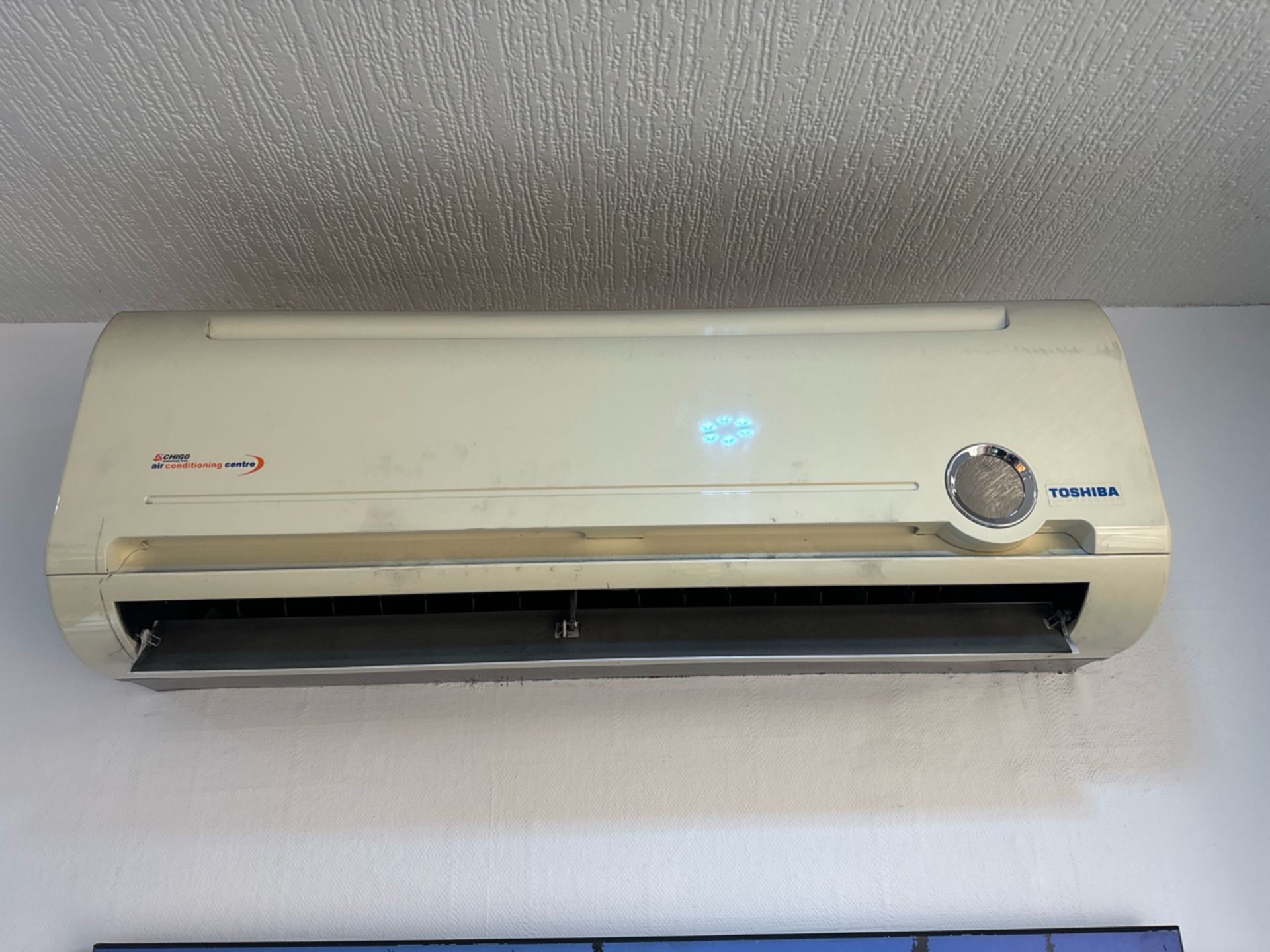 Toshiba Interior Air Con Unit - NO RESERVE - Image 2 of 3