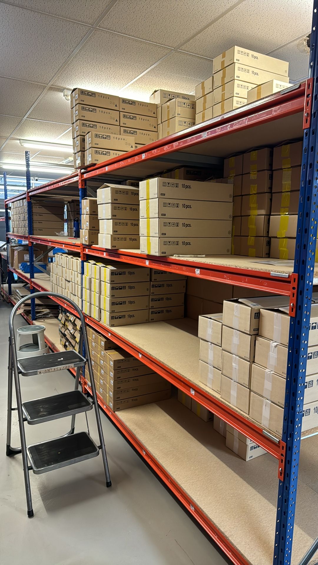 4 x Bays Of Boltless Shelving Racking - Image 4 of 4