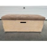 Wooden Bench Seating with Upholstered Cushion Seat Pad