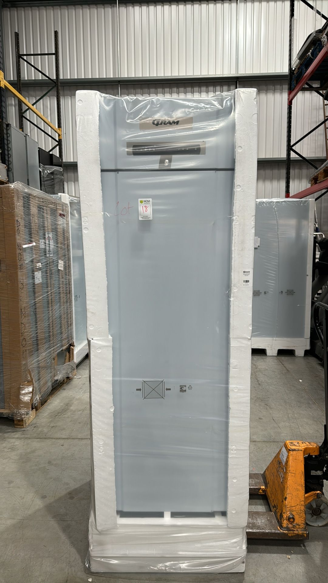 F 610 RG C 4N Freezer