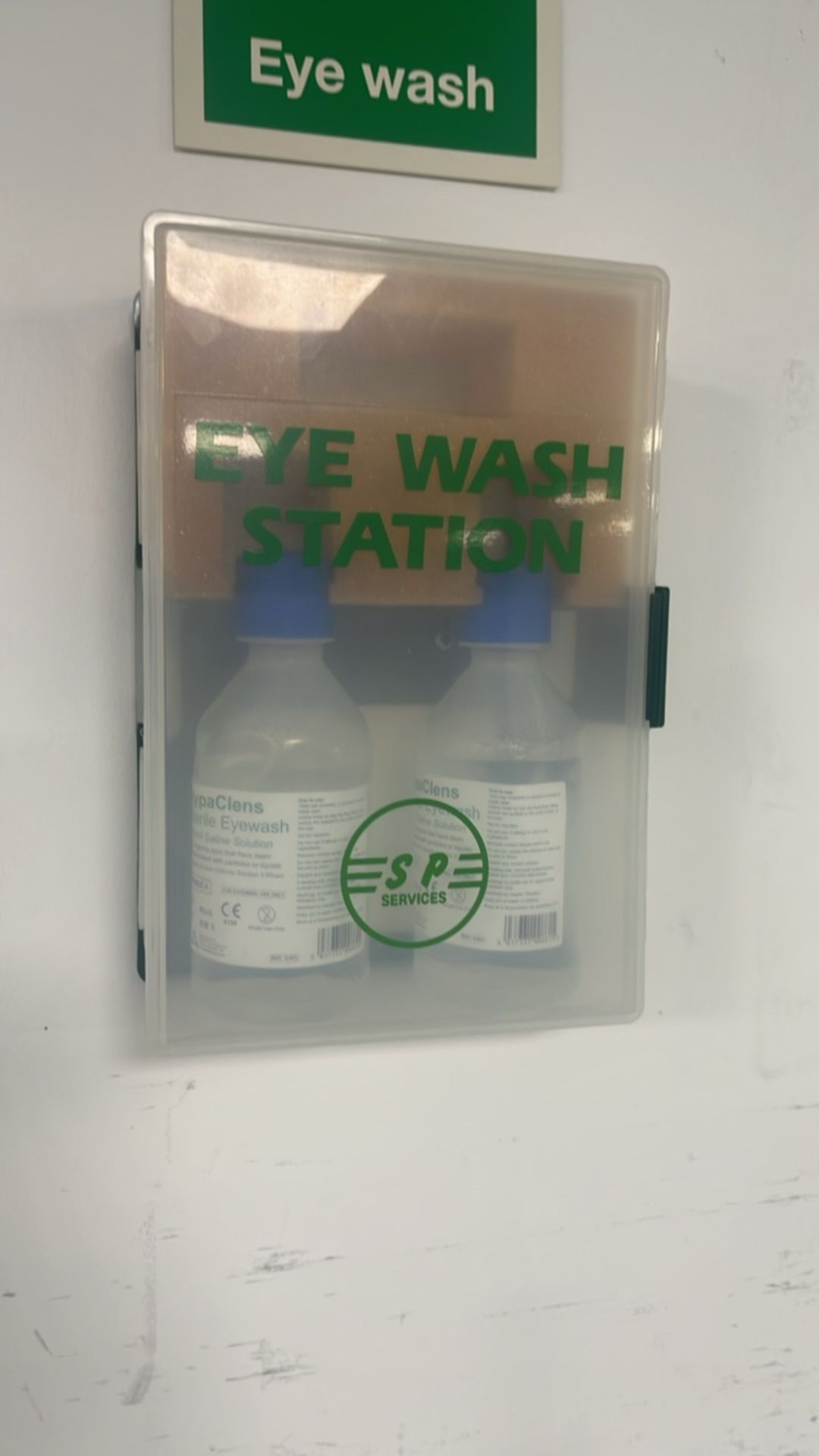 First Aid / Eye Wash Station - Image 4 of 5