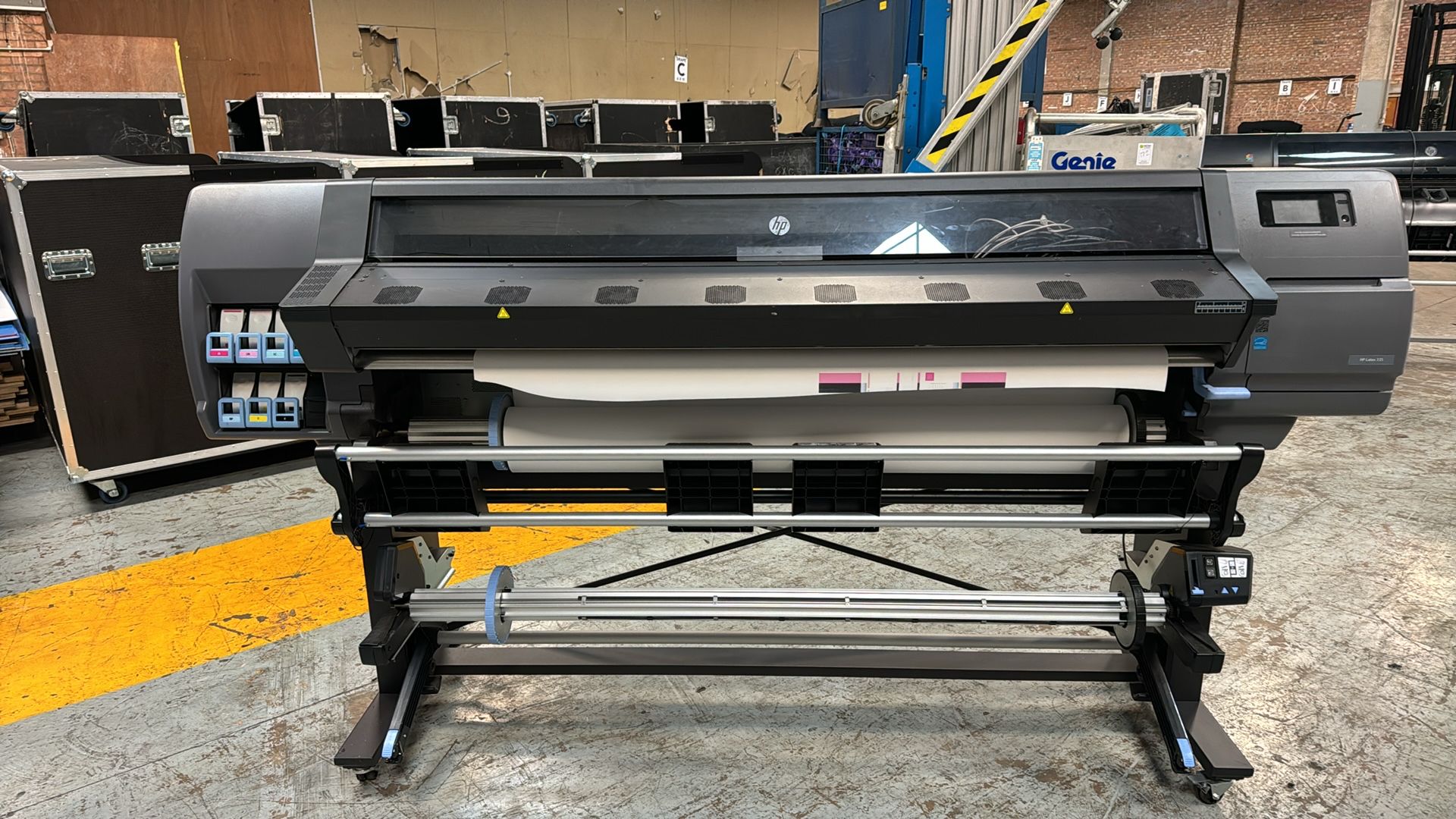 2017 HP LATEX - 335 / LATEX PRINTER