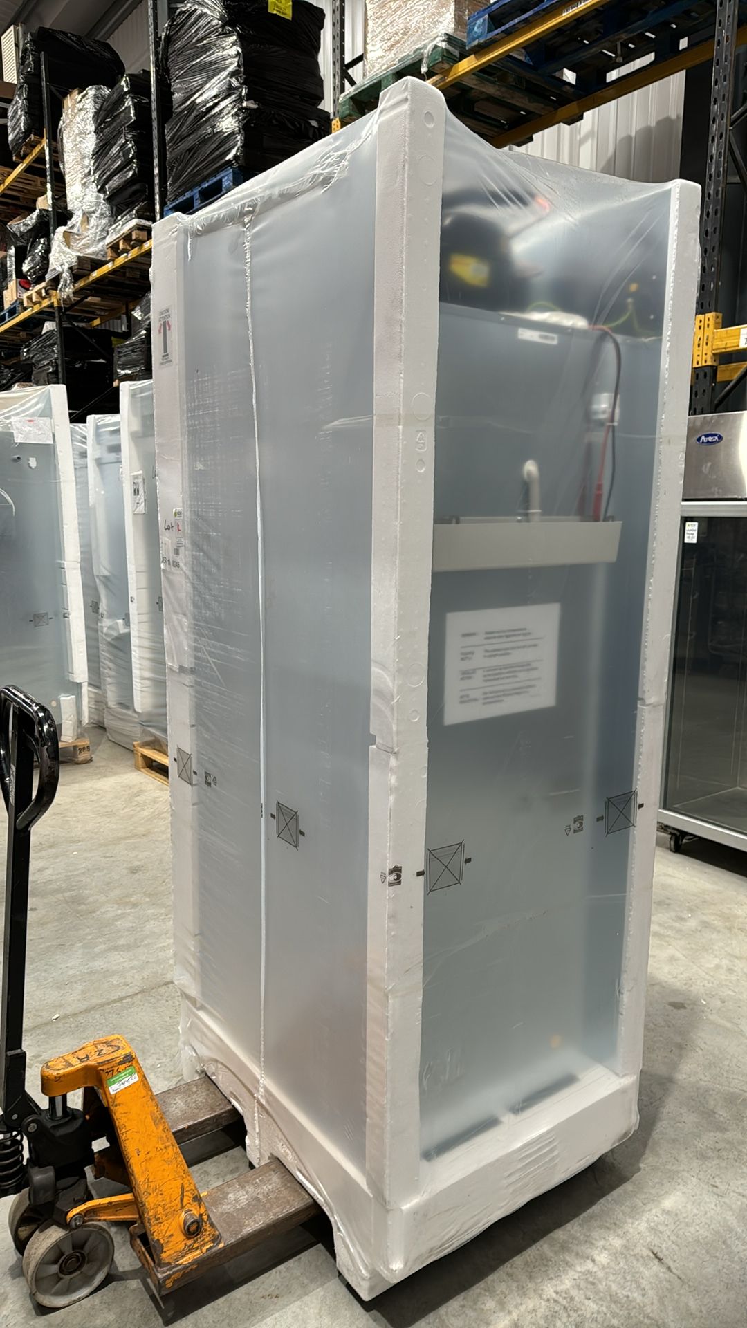 F 610 RG C 4N Freezer - Image 6 of 7