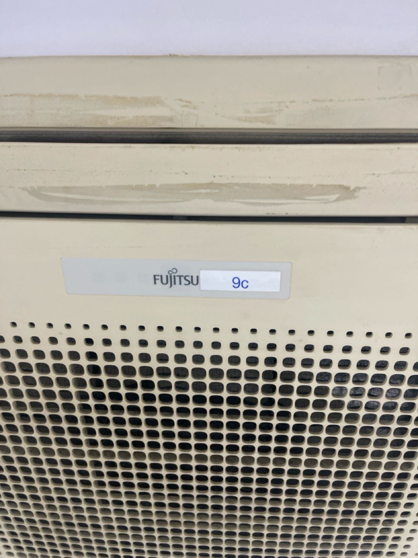 Fujitsu Air Conditioning Ceiling Cassette - Image 2 of 2