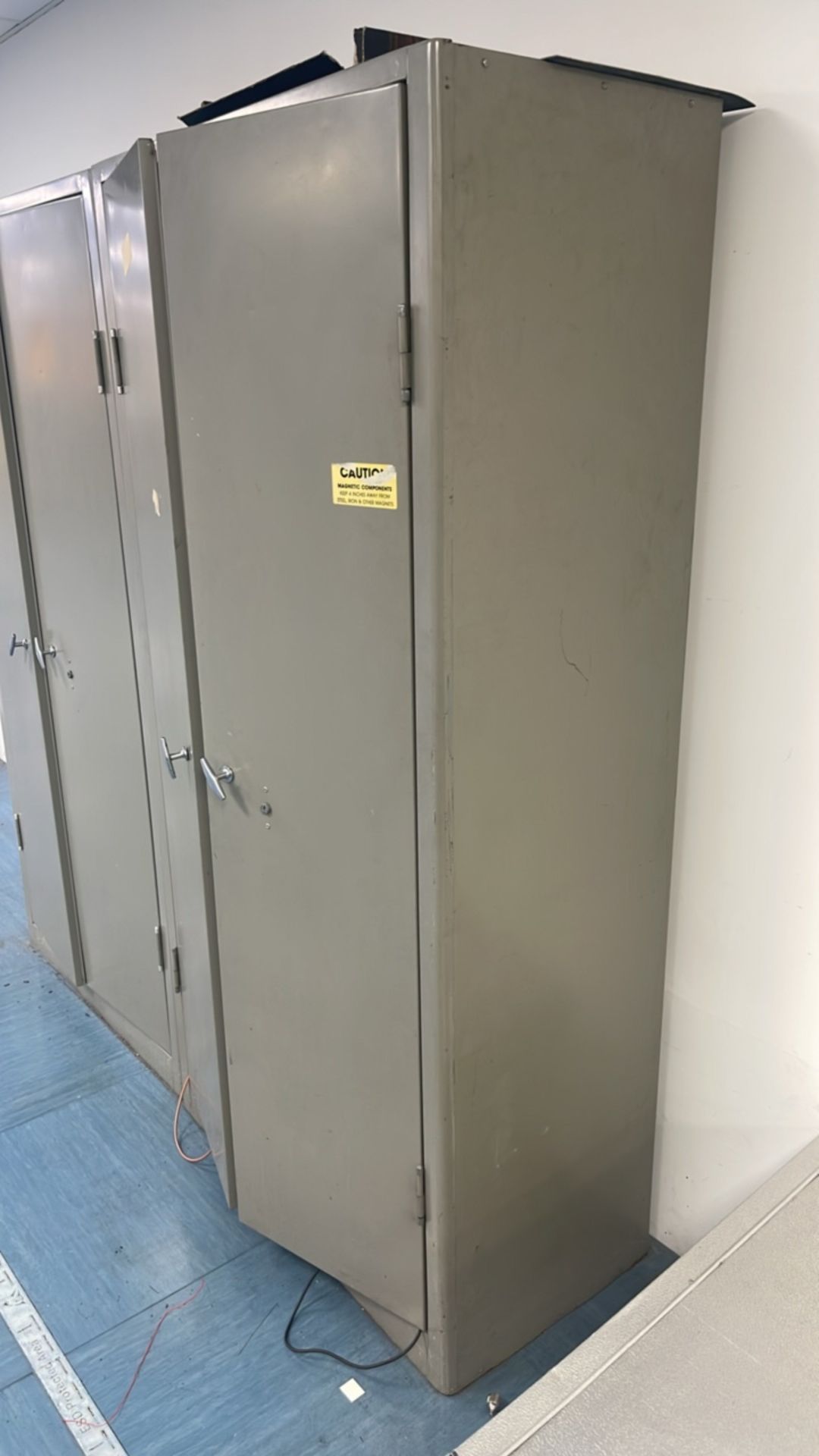 Pair Of Metal Storage Cabinets - Image 2 of 4