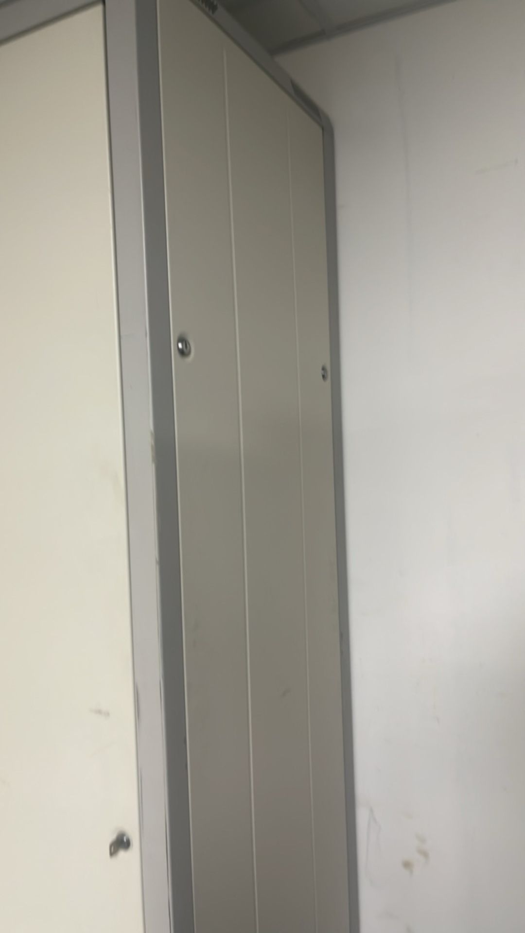 Metal Server Storage Cabinet - Image 6 of 6