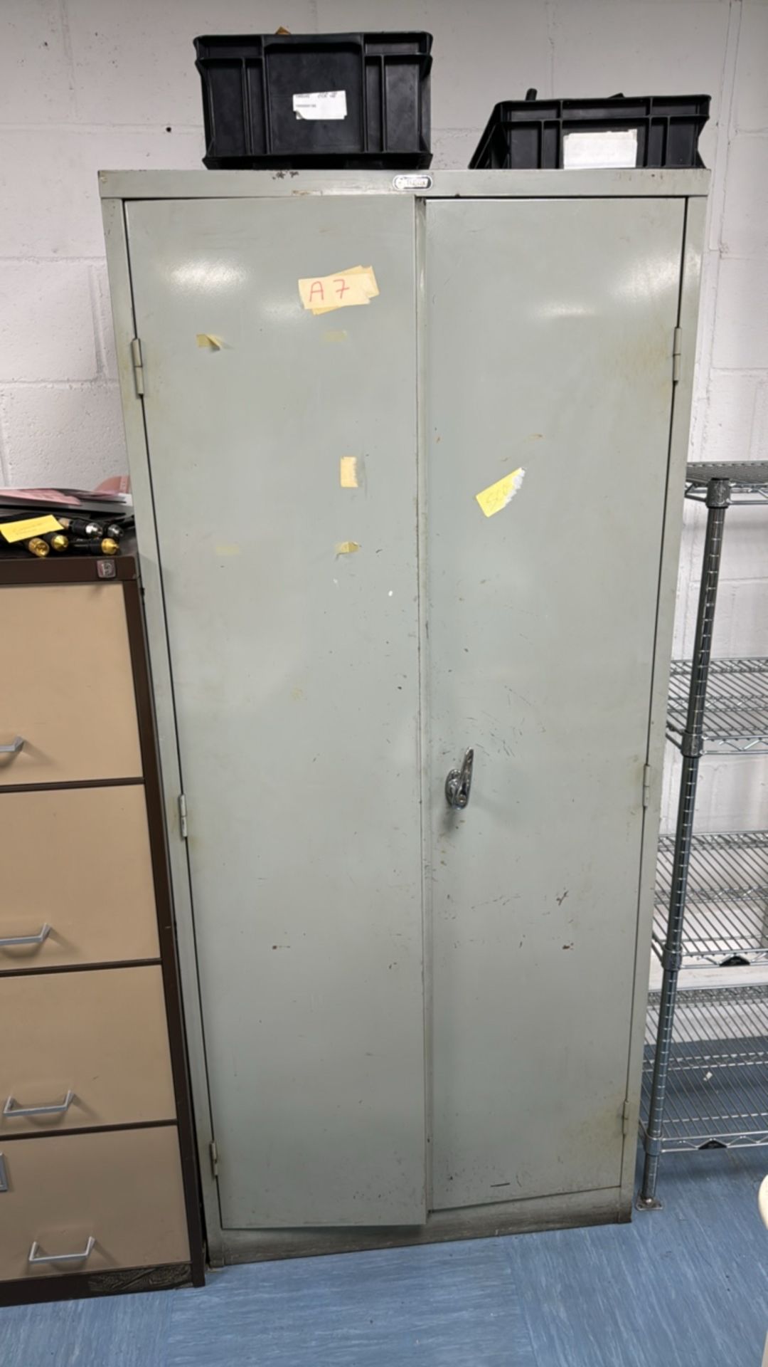 Tubax Metal Storage Cabinet - Image 2 of 3