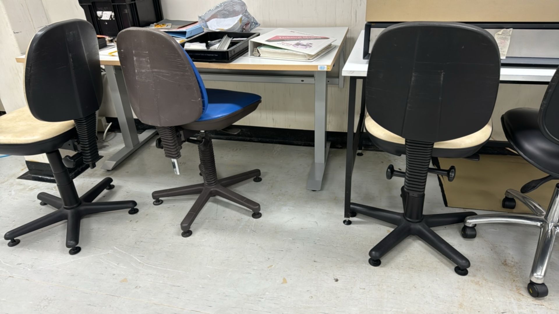 Office Desks x4 - Image 5 of 6