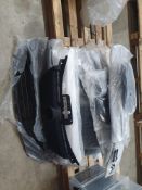 contents of pallet - large quantity of grills