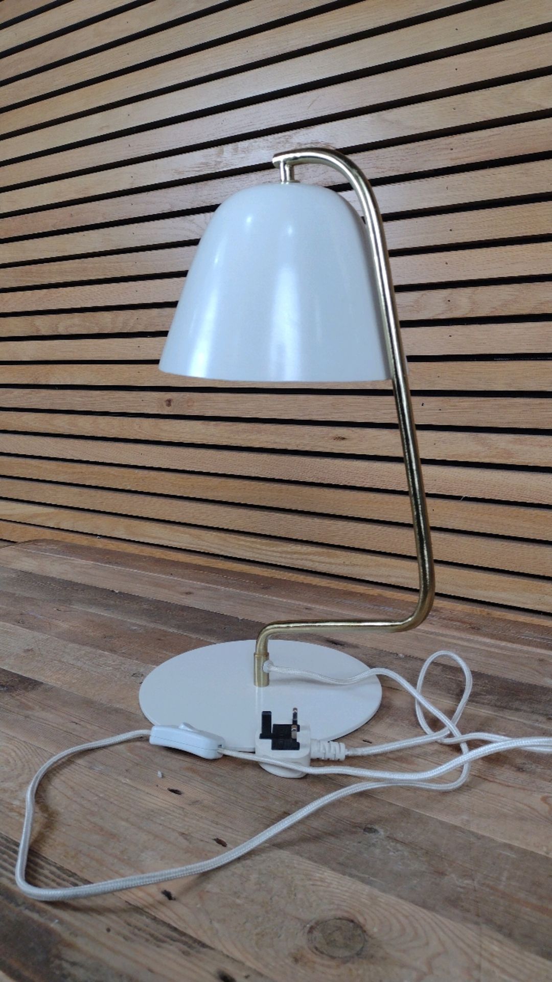 Amara White Table Lamp - Image 3 of 5