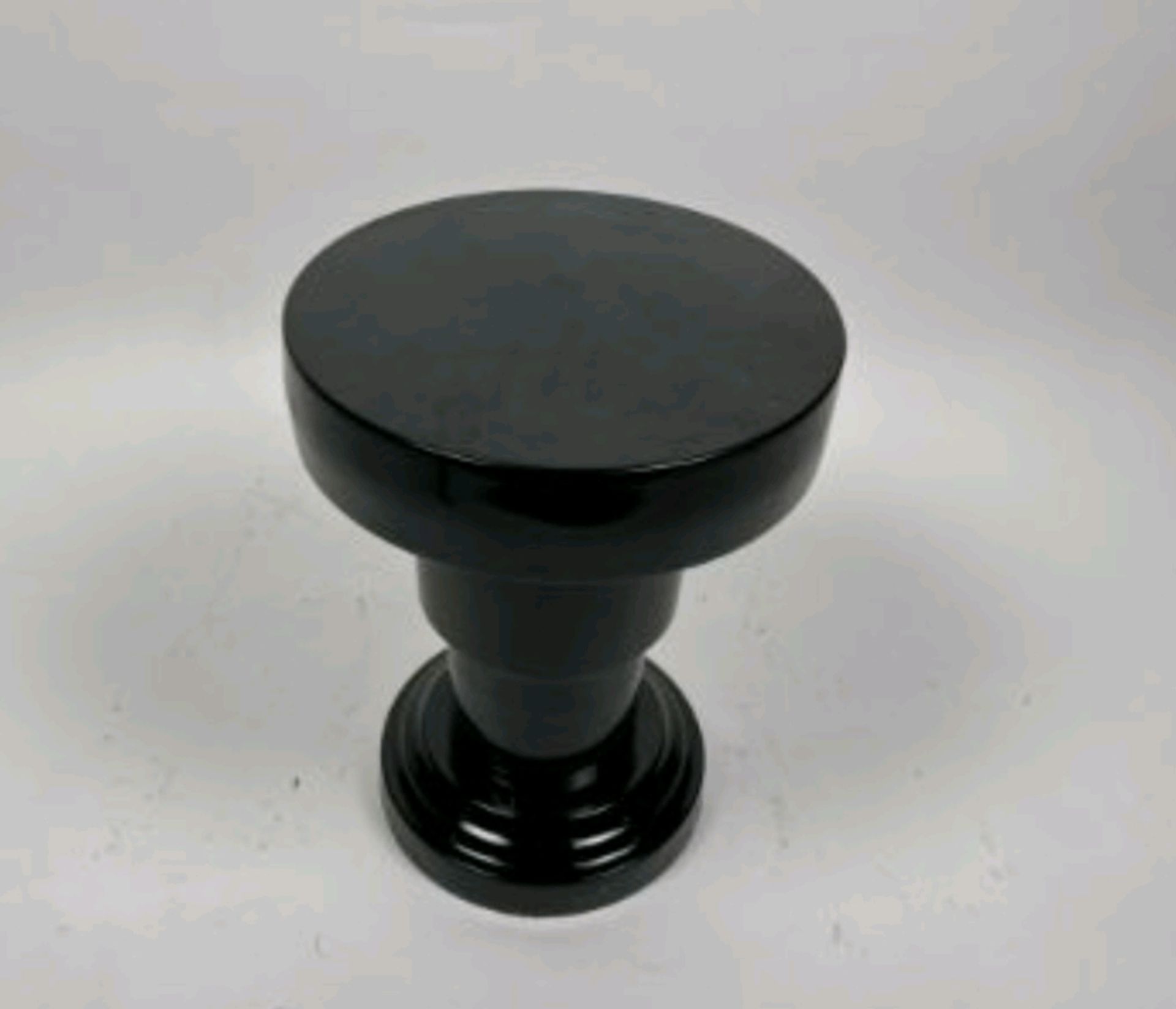 Black Gloss Side Table - Image 3 of 3