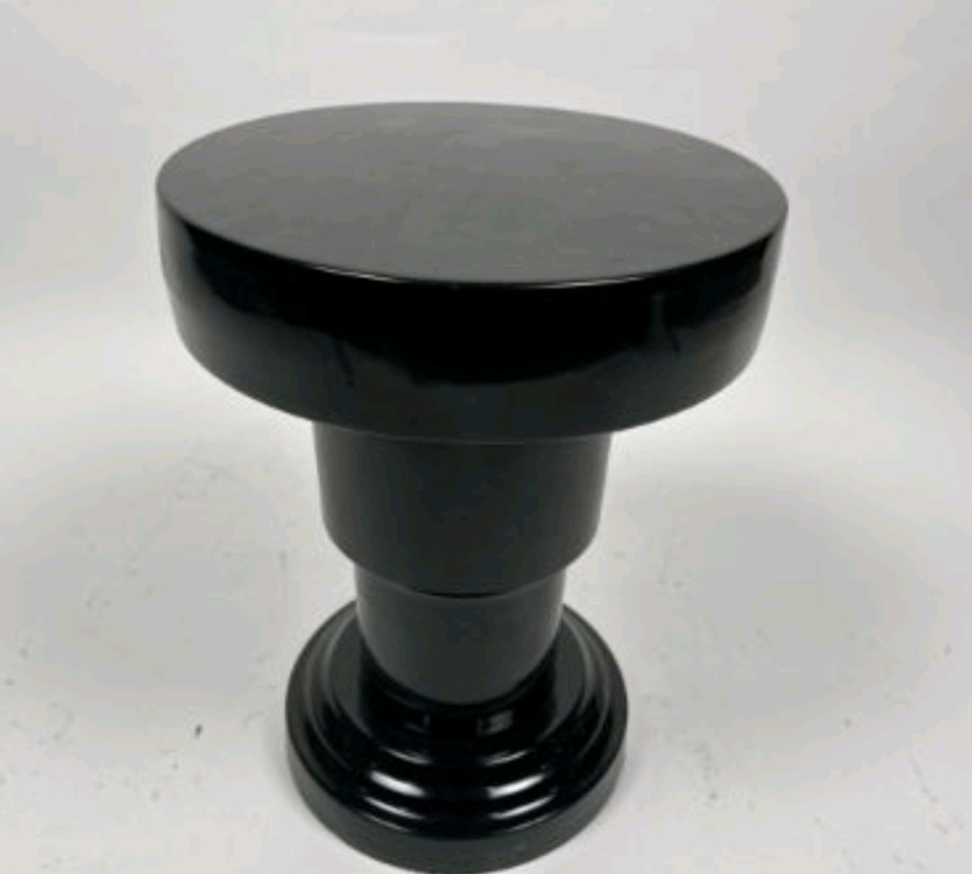 Black Gloss Side Table - Image 2 of 3