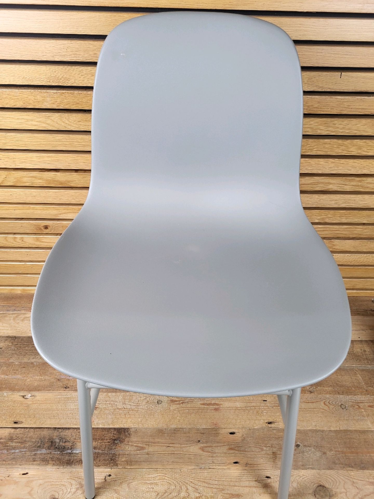 Normann Copenhagen Form Chair In Grey - Bild 4 aus 4