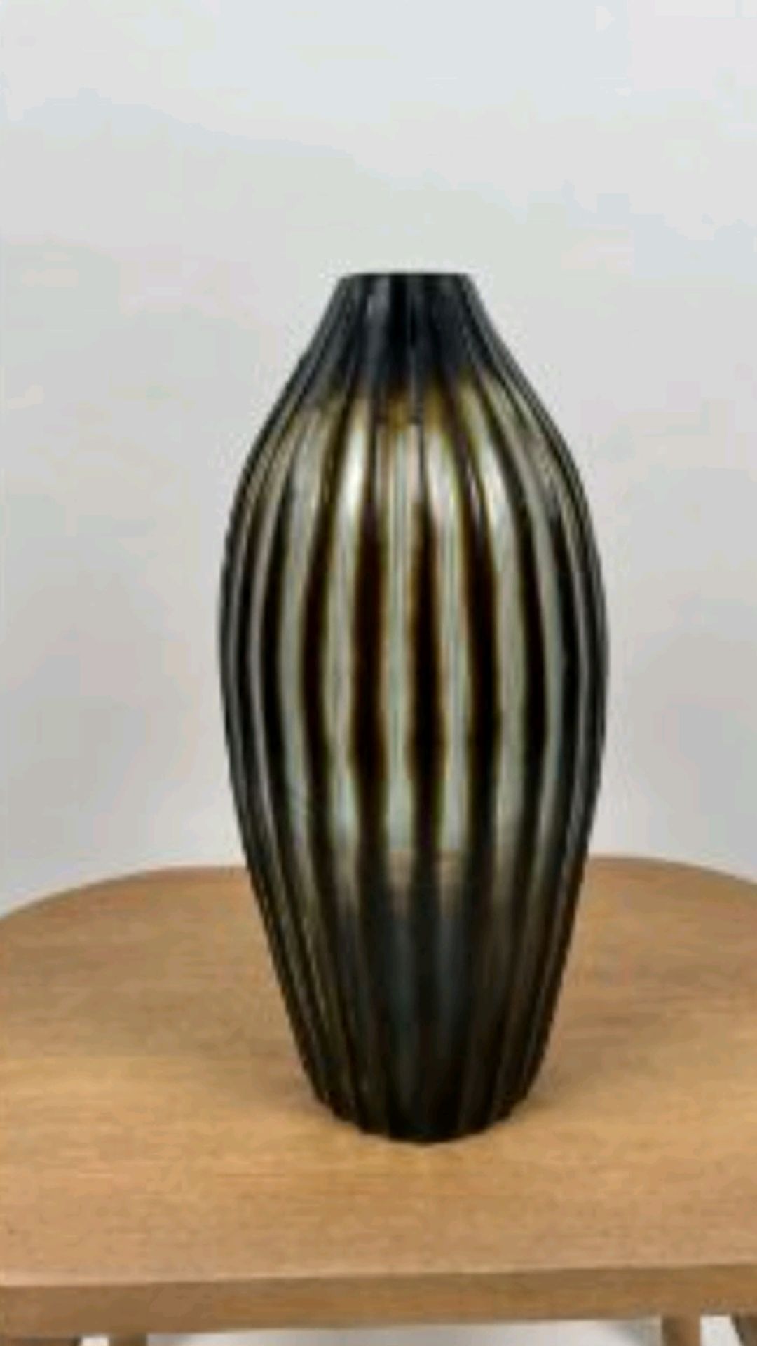 Amara Blown Glass Vase - Bild 2 aus 3