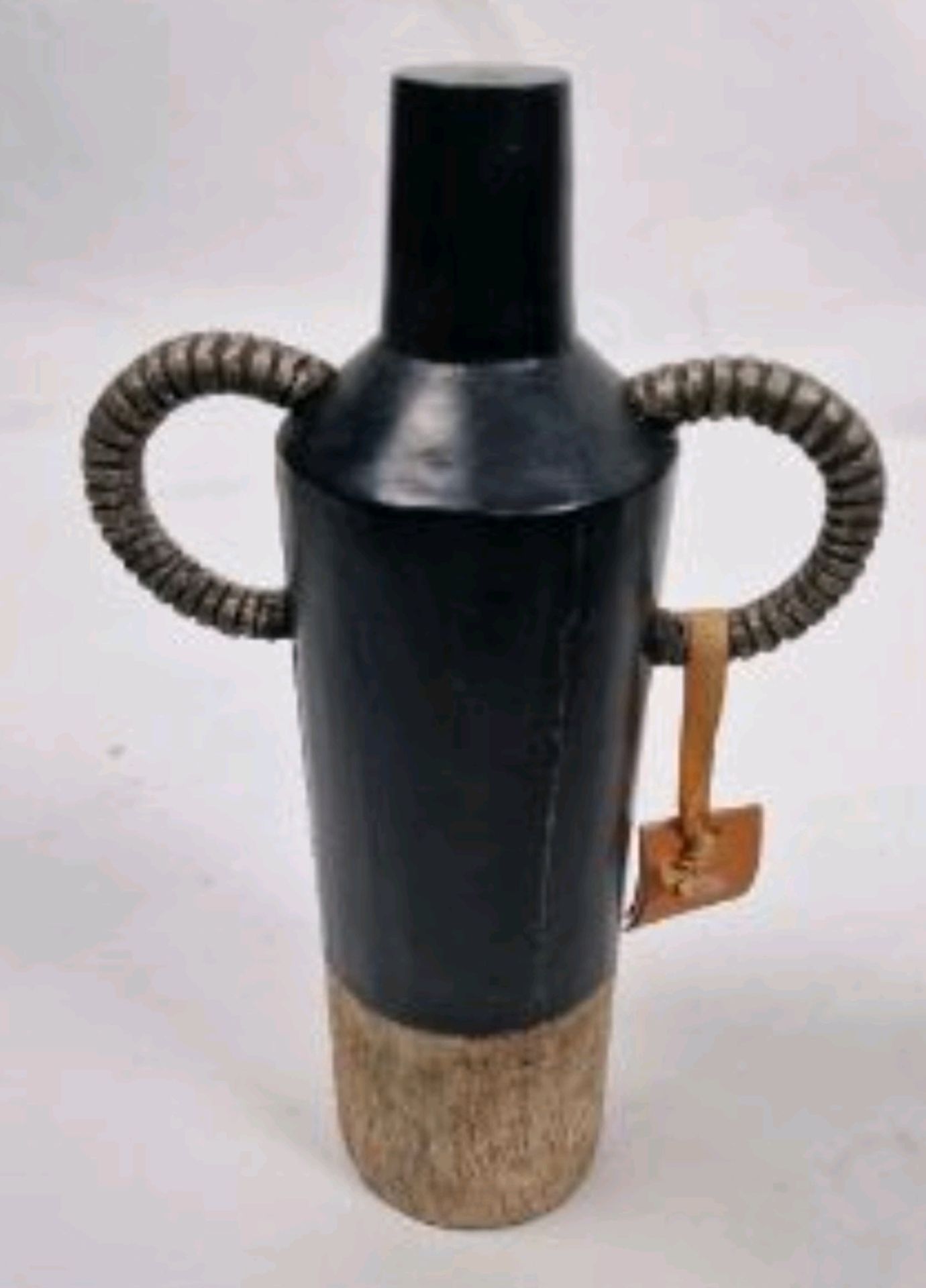 Global Explorer Bottle Object - Image 2 of 2