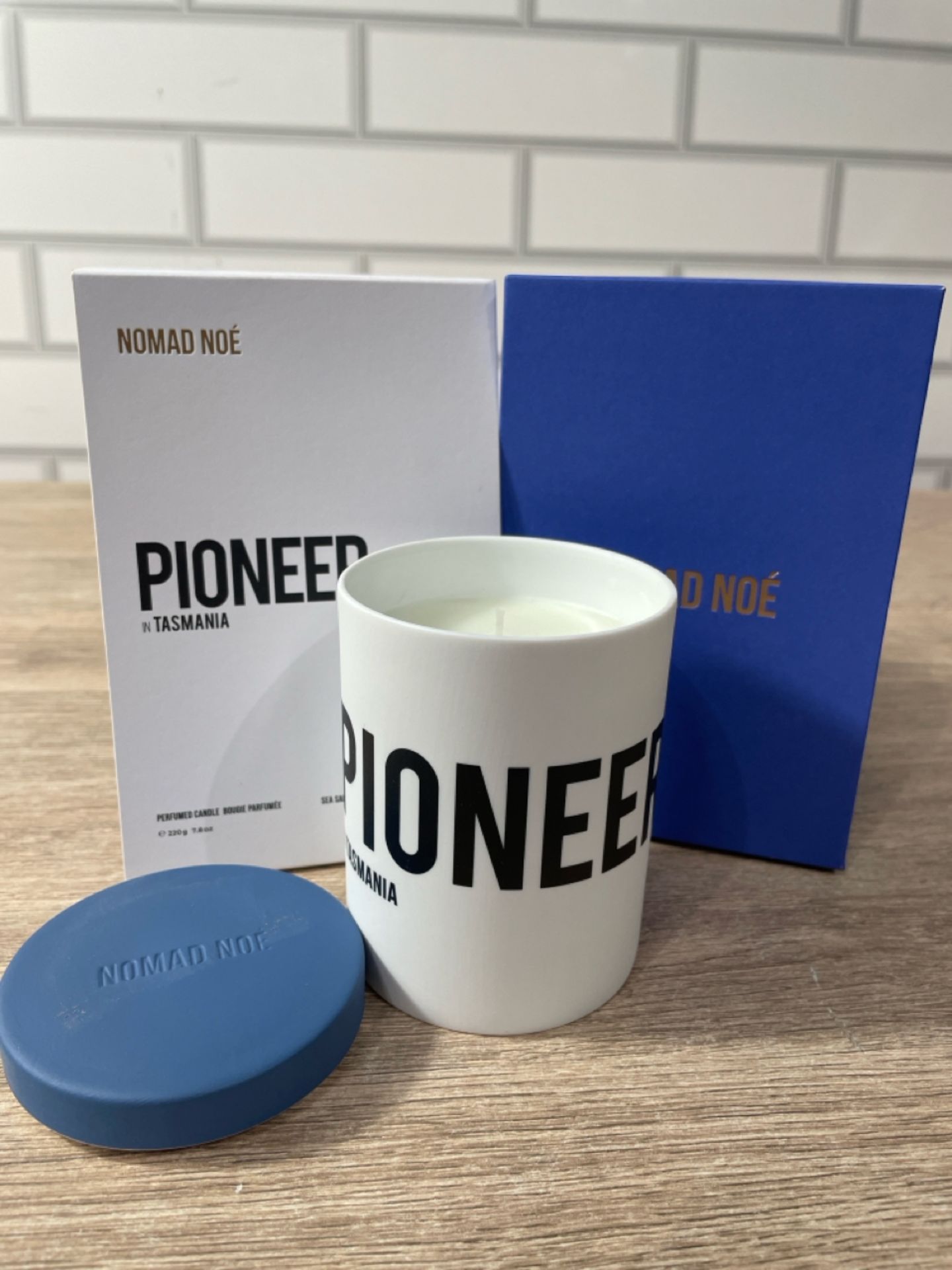 Pioneer Scented Candle from Nomad Noe - Bild 3 aus 4