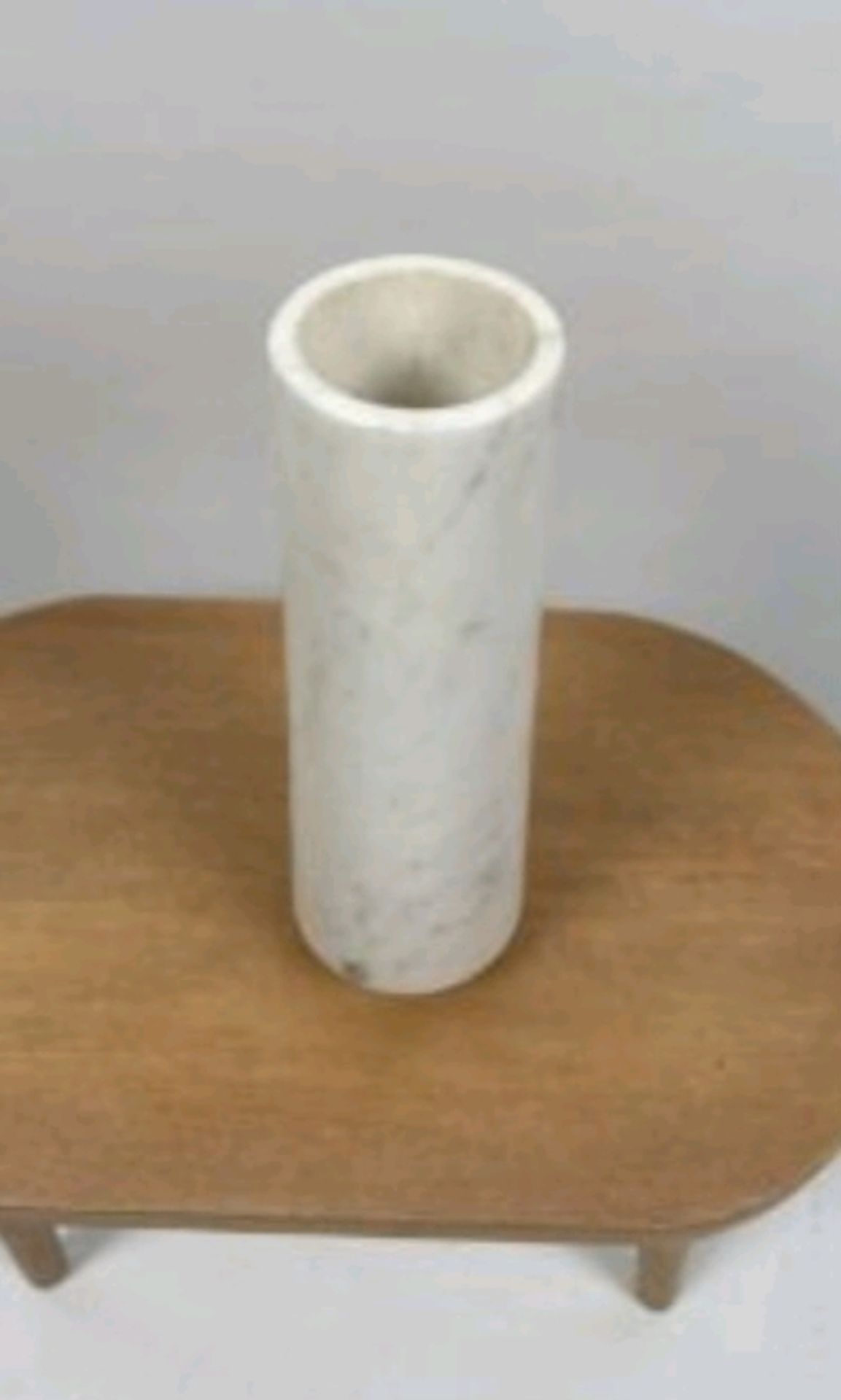 Amara white Marble Vase - Image 2 of 3