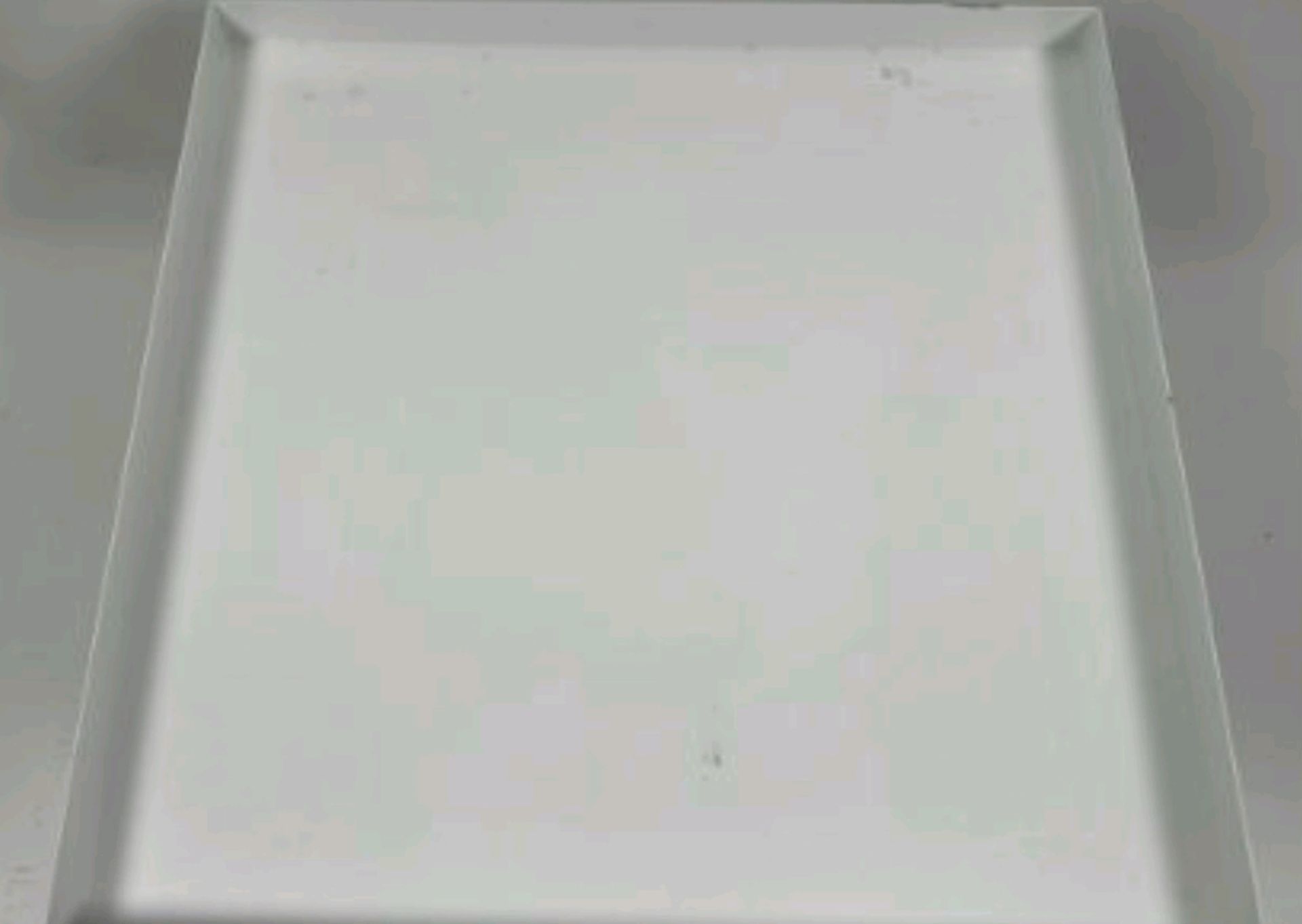 White Metal Display Tray With Box Frame - Image 3 of 3