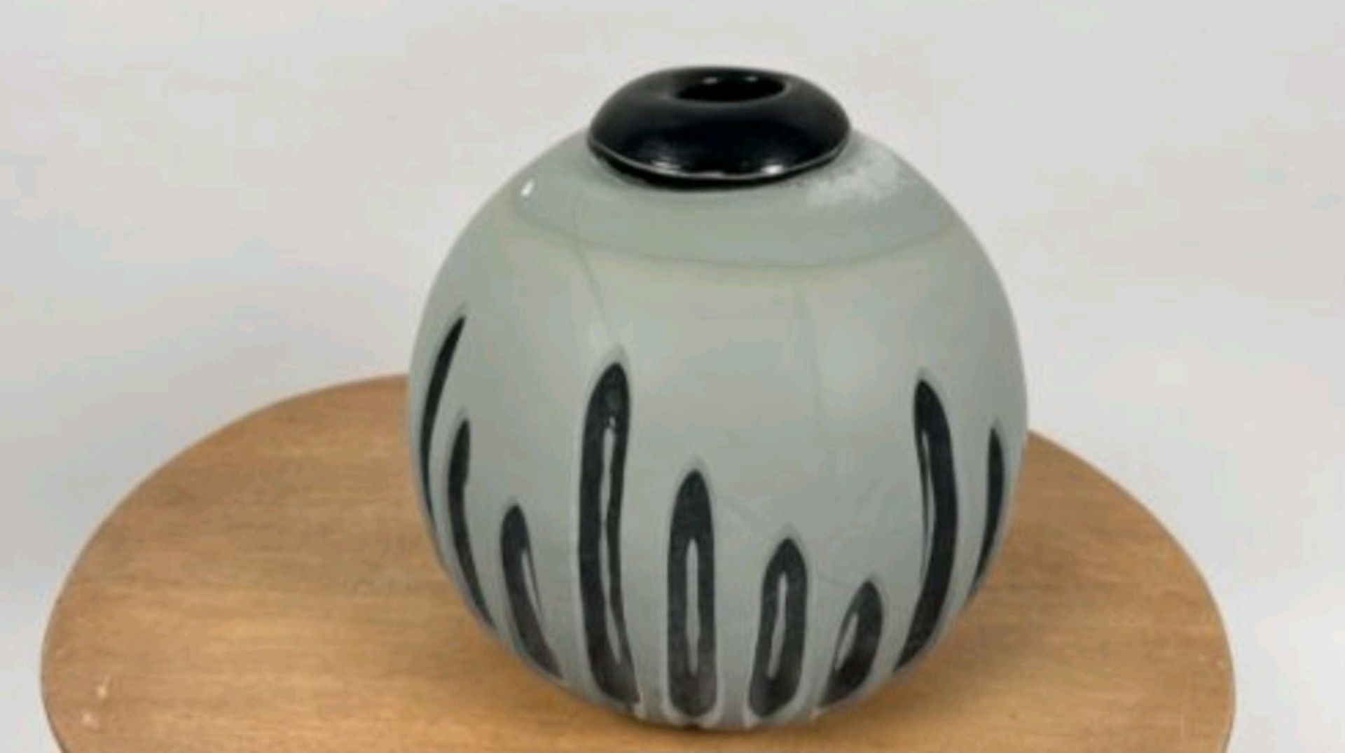 Pomax Decorative Vase - Image 4 of 4