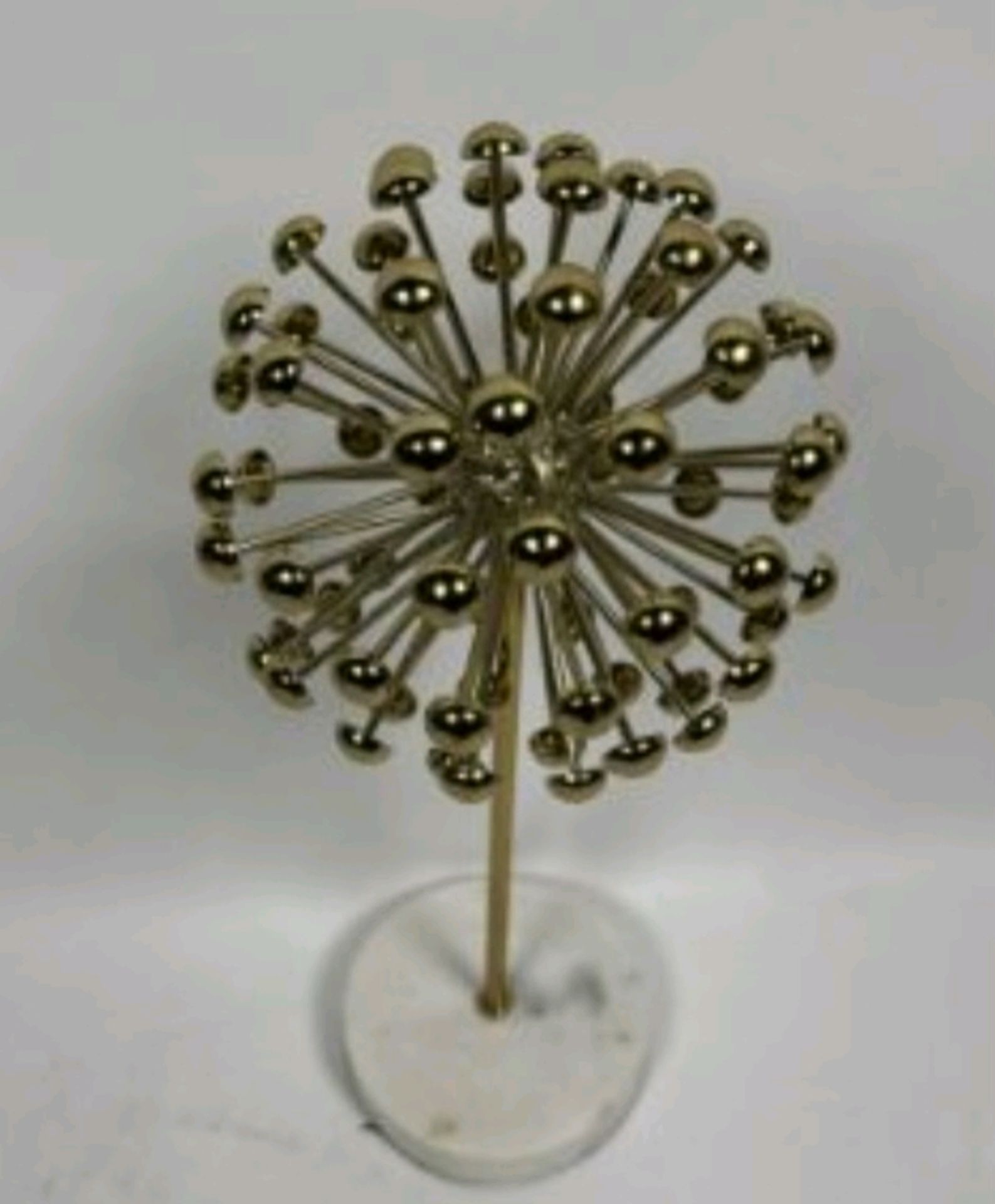 Amara Gold Cluster Ornament - Image 3 of 4