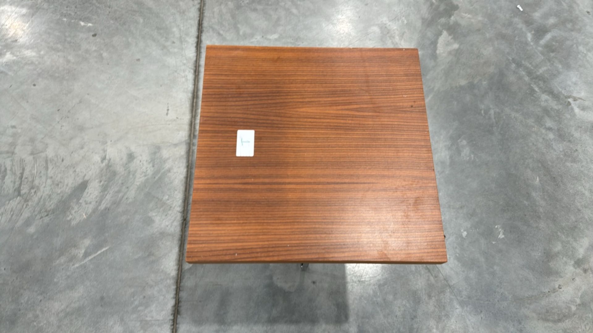 Wooden Table With Metal Legs - Bild 3 aus 4