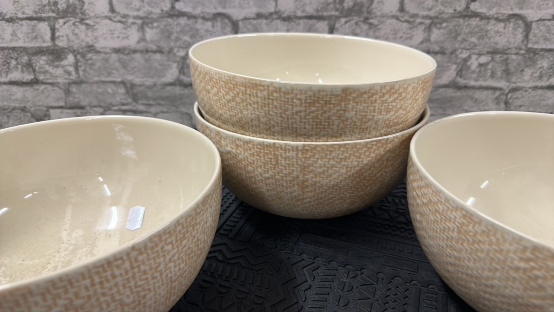 Amara salad bowls x4 - Image 3 of 4